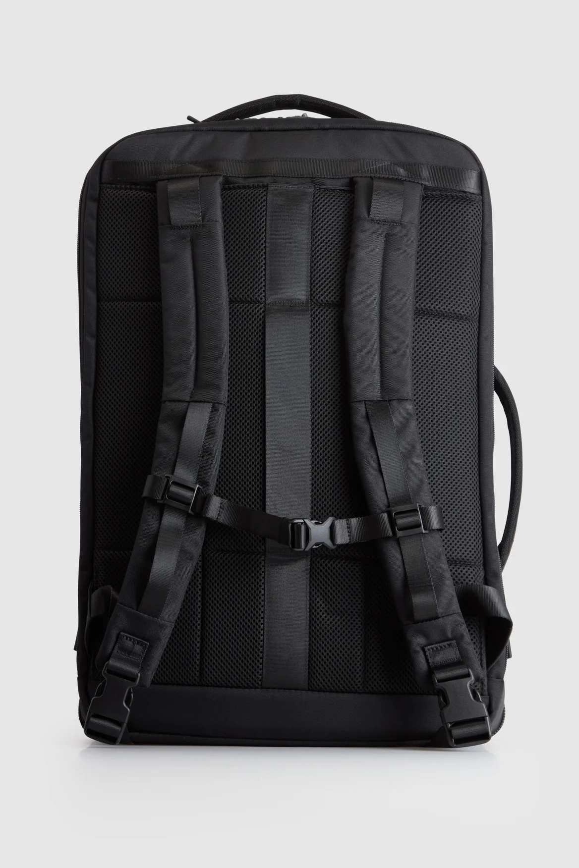 Discovery 45L Backpack - Image 3