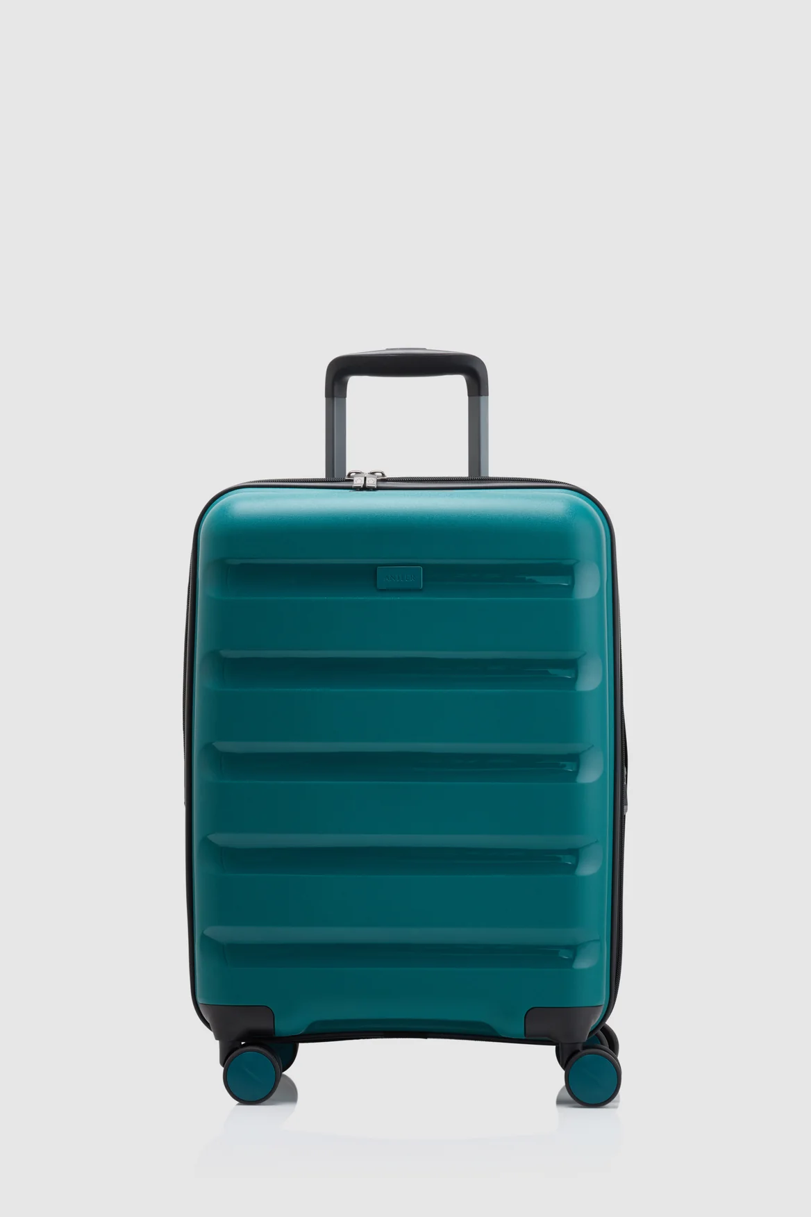 Gloss Stripe 55cm Suitcase - Image 4