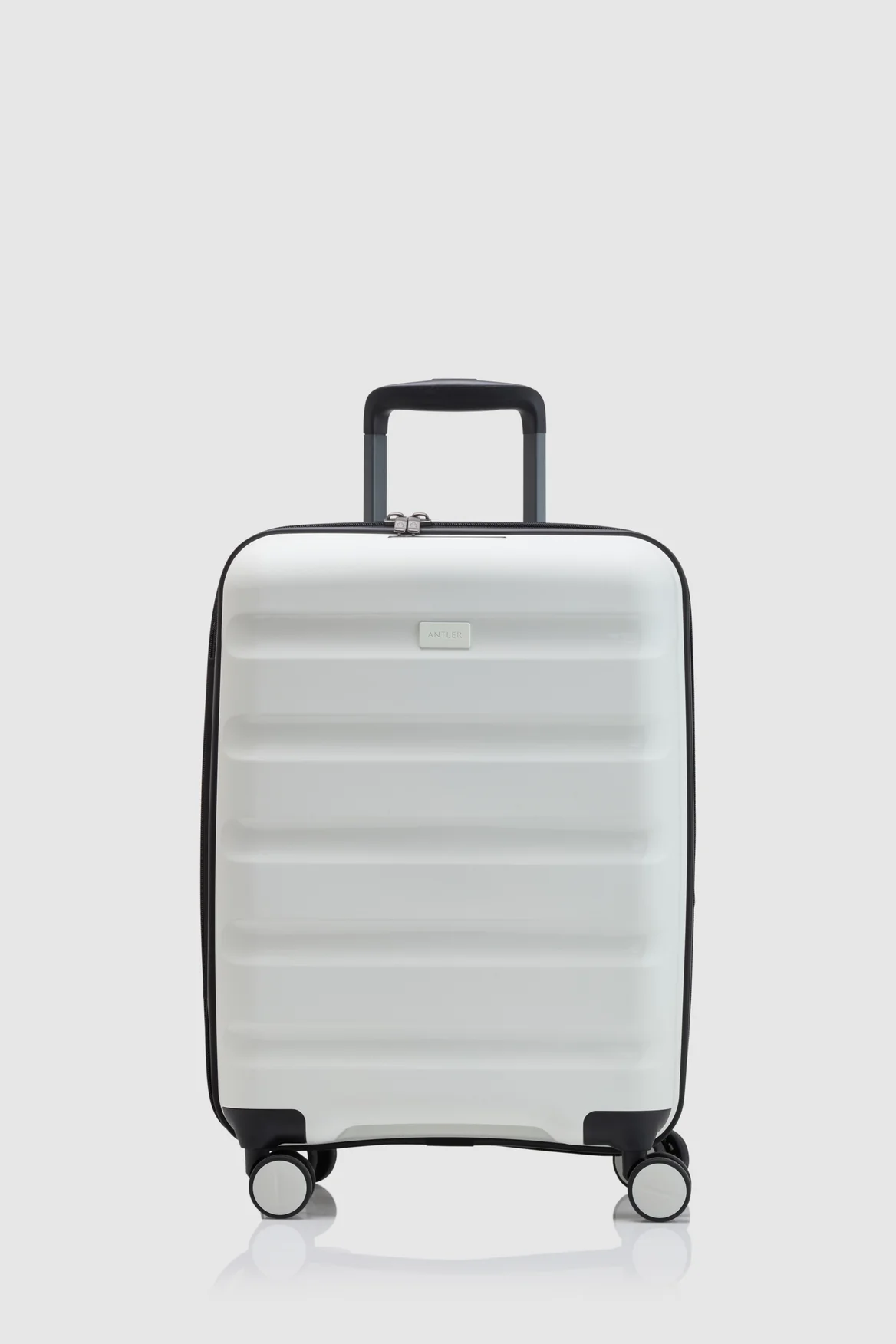 Gloss Stripe 55cm Suitcase - Image 4
