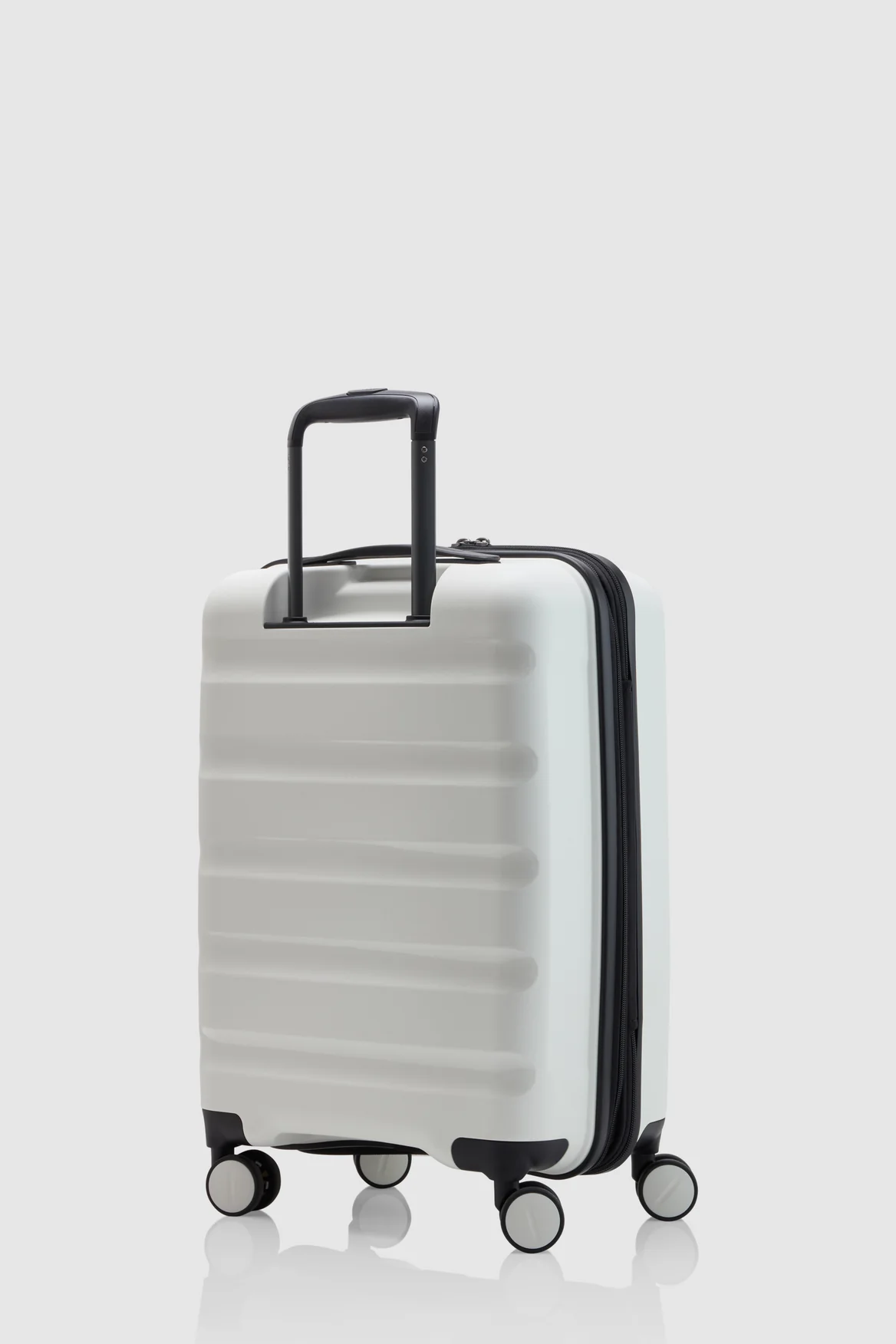 Gloss Stripe 55cm Suitcase - Image 5