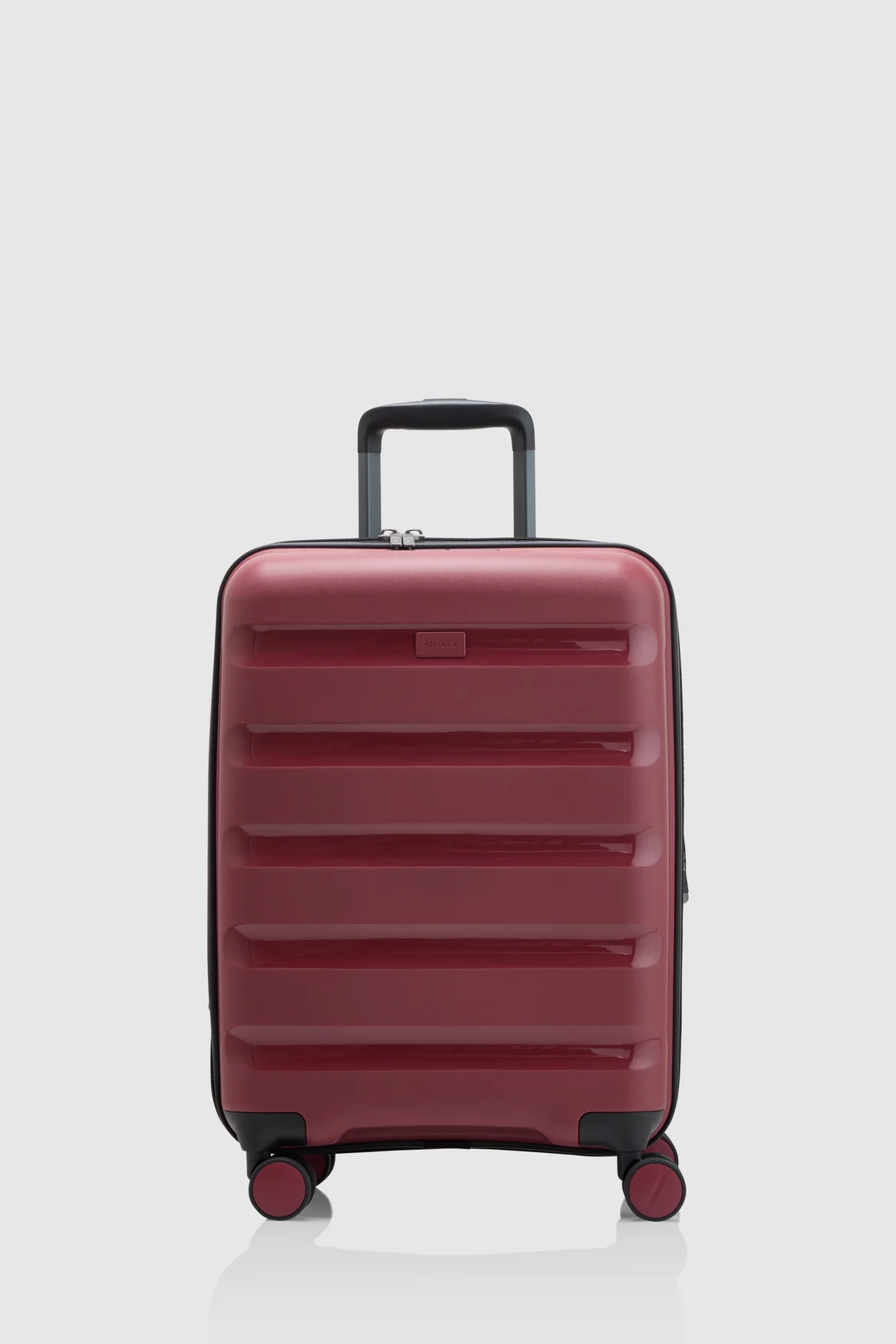 Gloss Stripe 55cm Suitcase - Image 4
