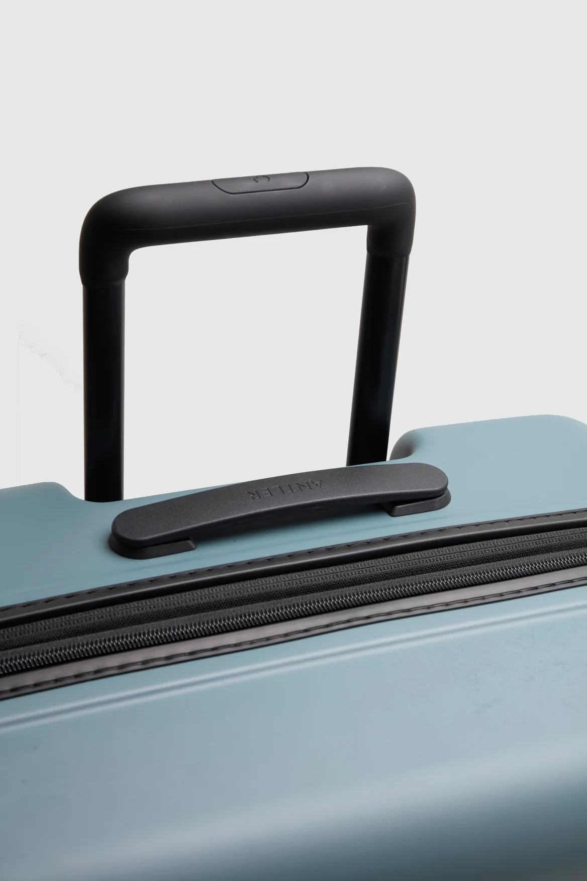 Icon Stripe 3pc Suitcase Set - Image 9