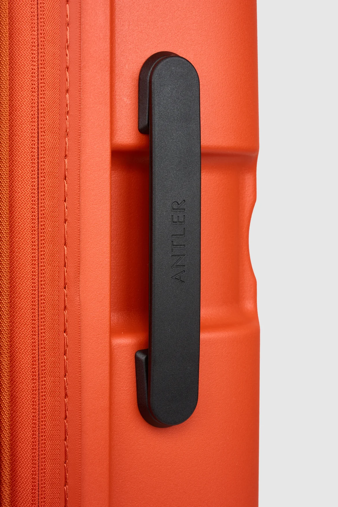Single Stripe 68cm Suitcase - Image 8