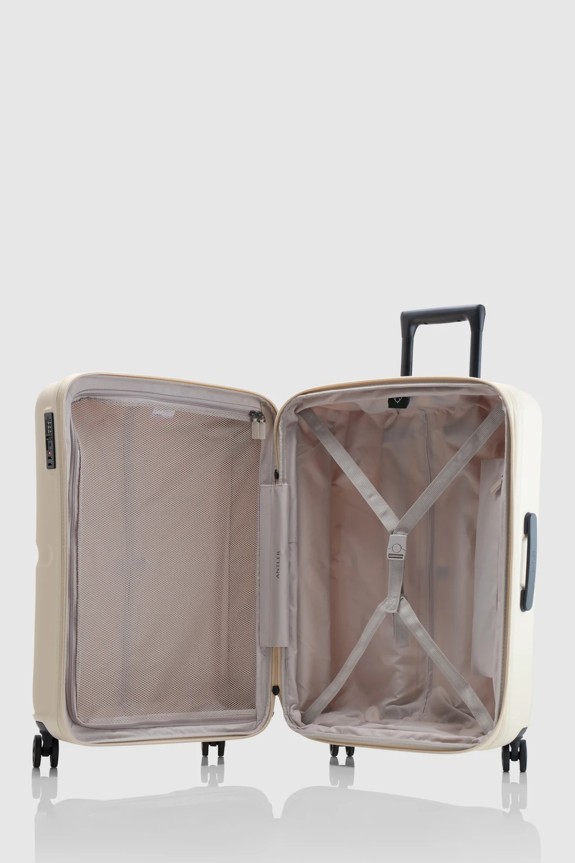 Single Stripe 68cm Suitcase - Image 3