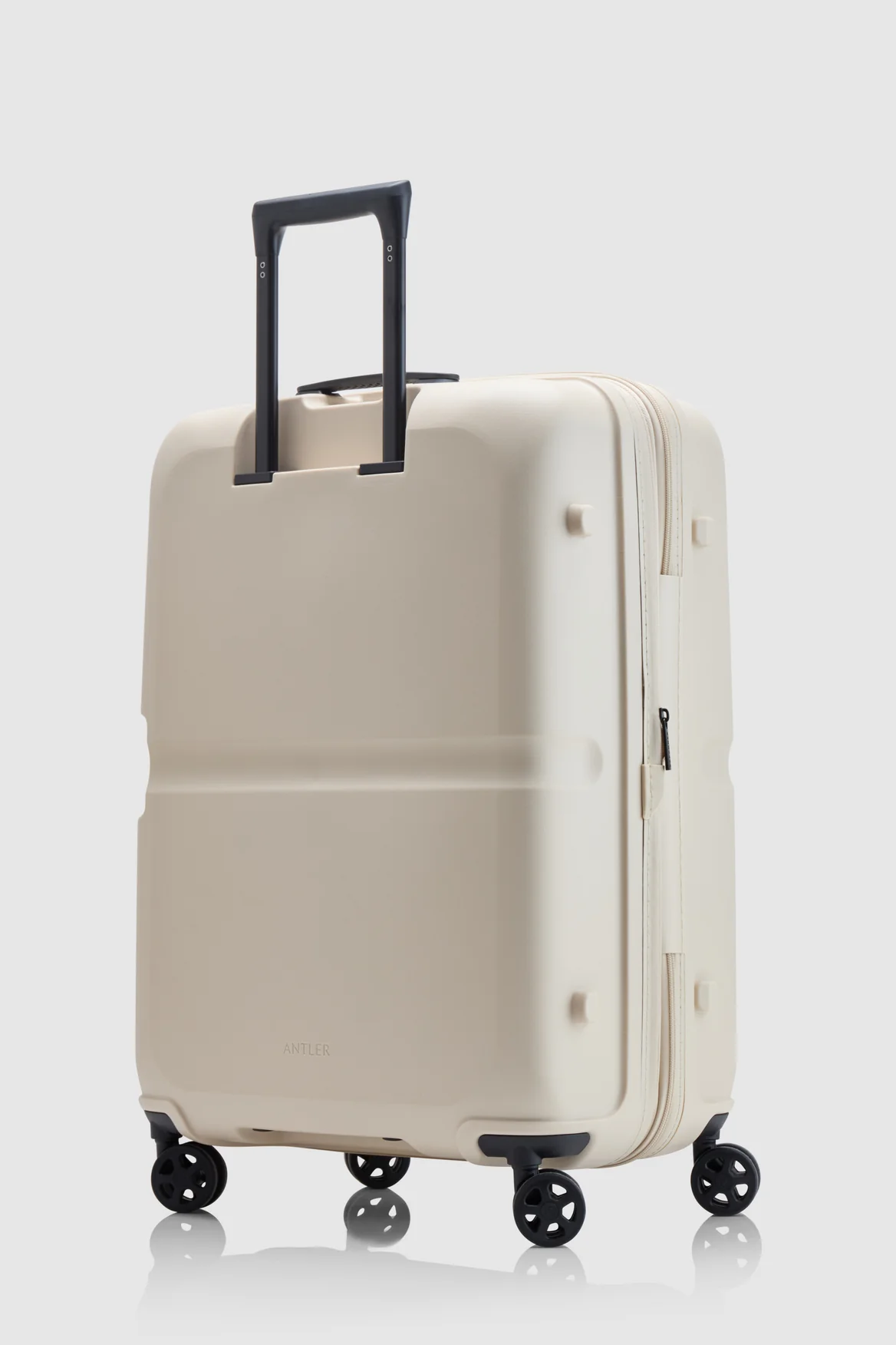 Single Stripe 68cm Suitcase - Image 5
