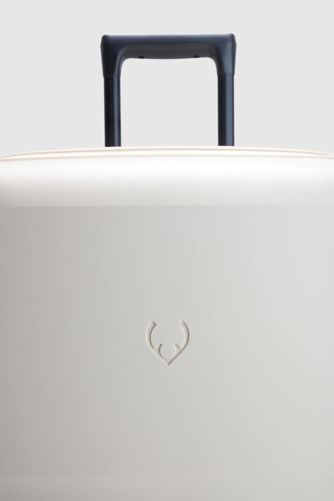 Single Stripe 68cm Suitcase - Image 8