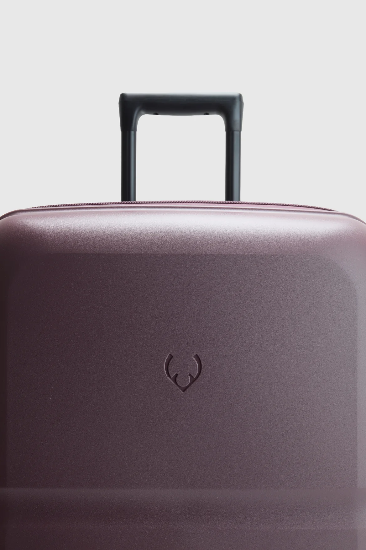 Single Stripe 68cm Suitcase - Image 8