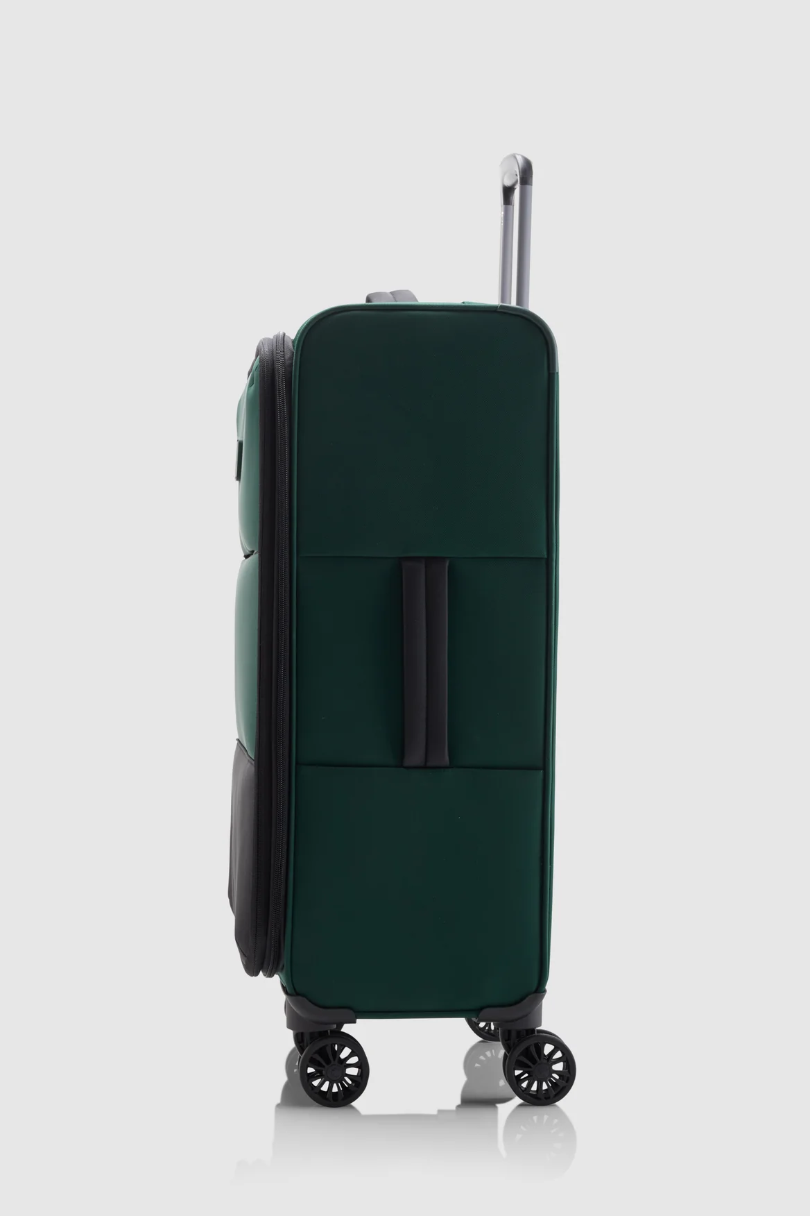 Soft Stripe 2.0 69cm Suitcase - Image 2