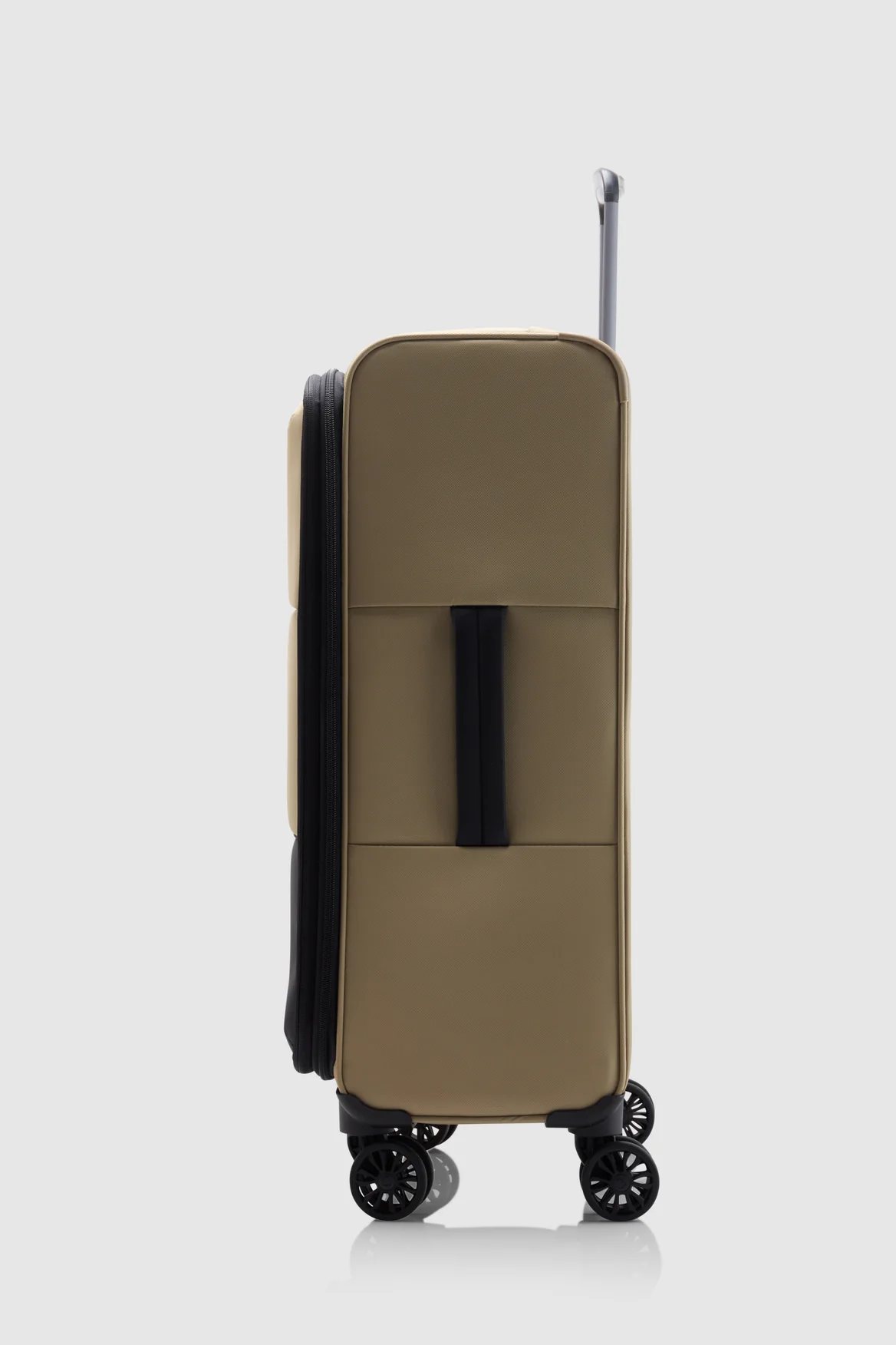 Soft Stripe 2.0 69cm Suitcase - Image 2