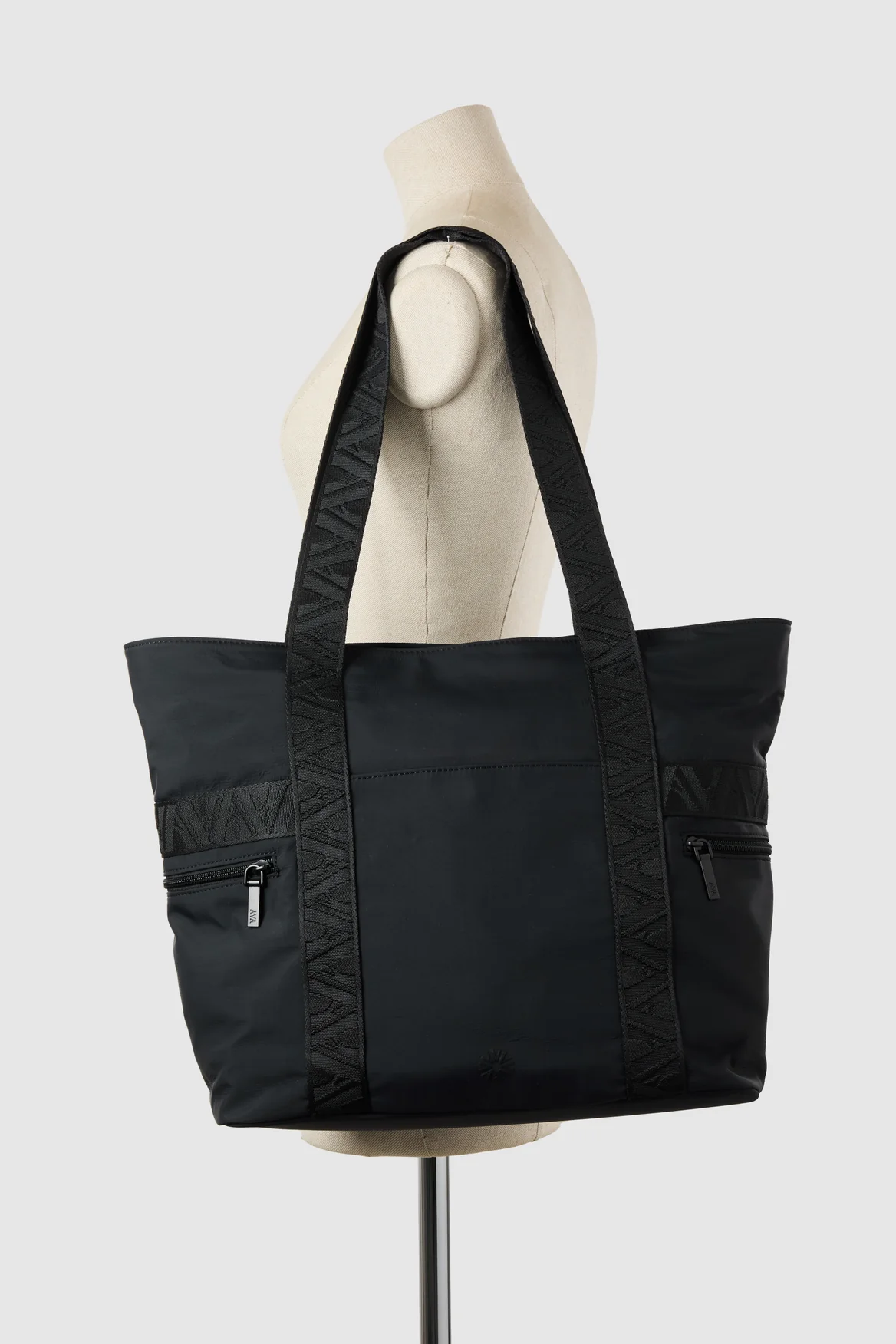 Gia RFID Pocket Tote Bag - Image 3