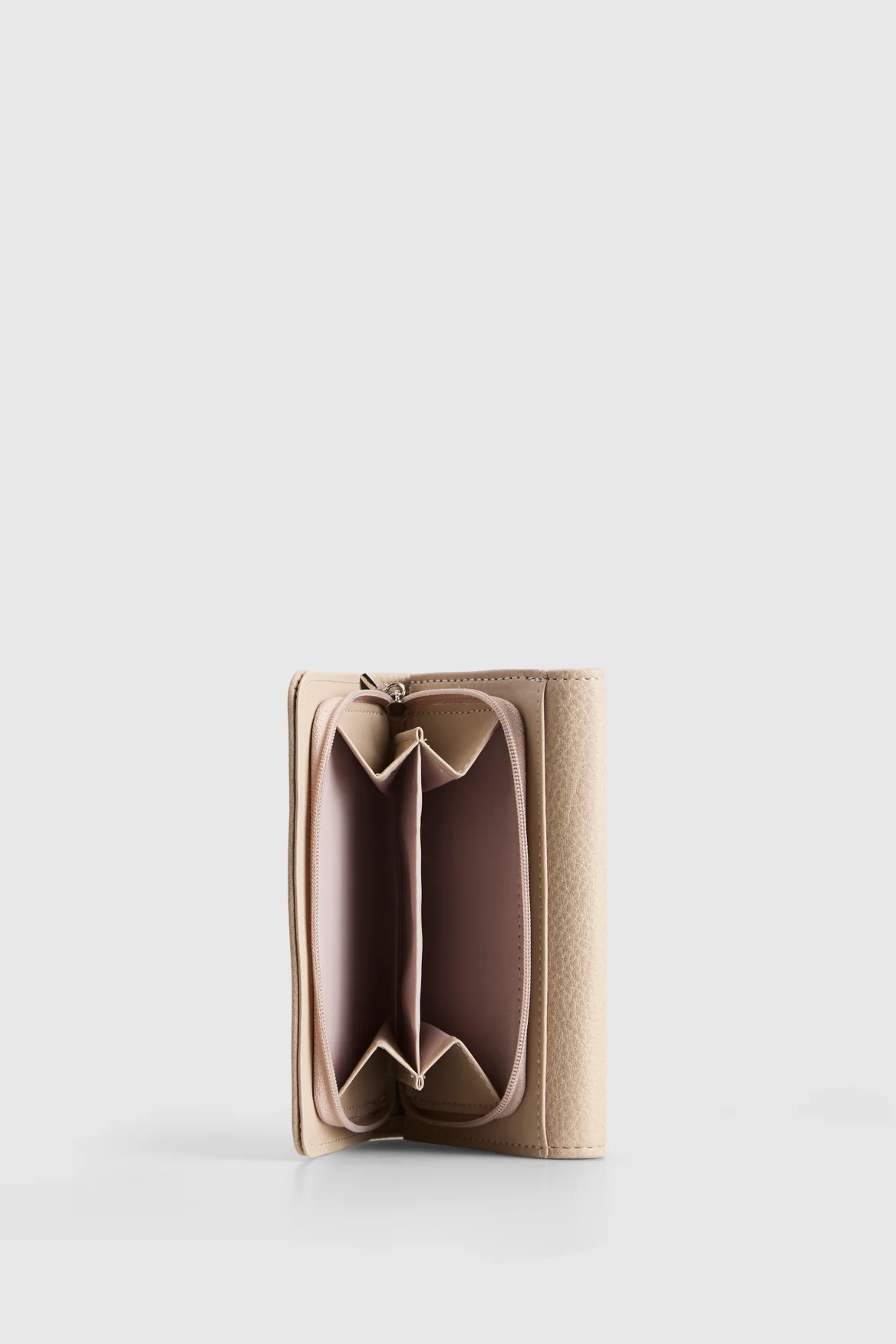 Medium Trifold Wallet - Image 4