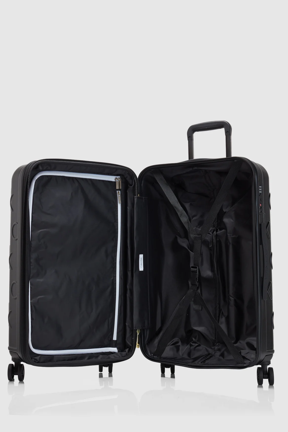 Insignia 2.0 67cm Suitcase - Image 3