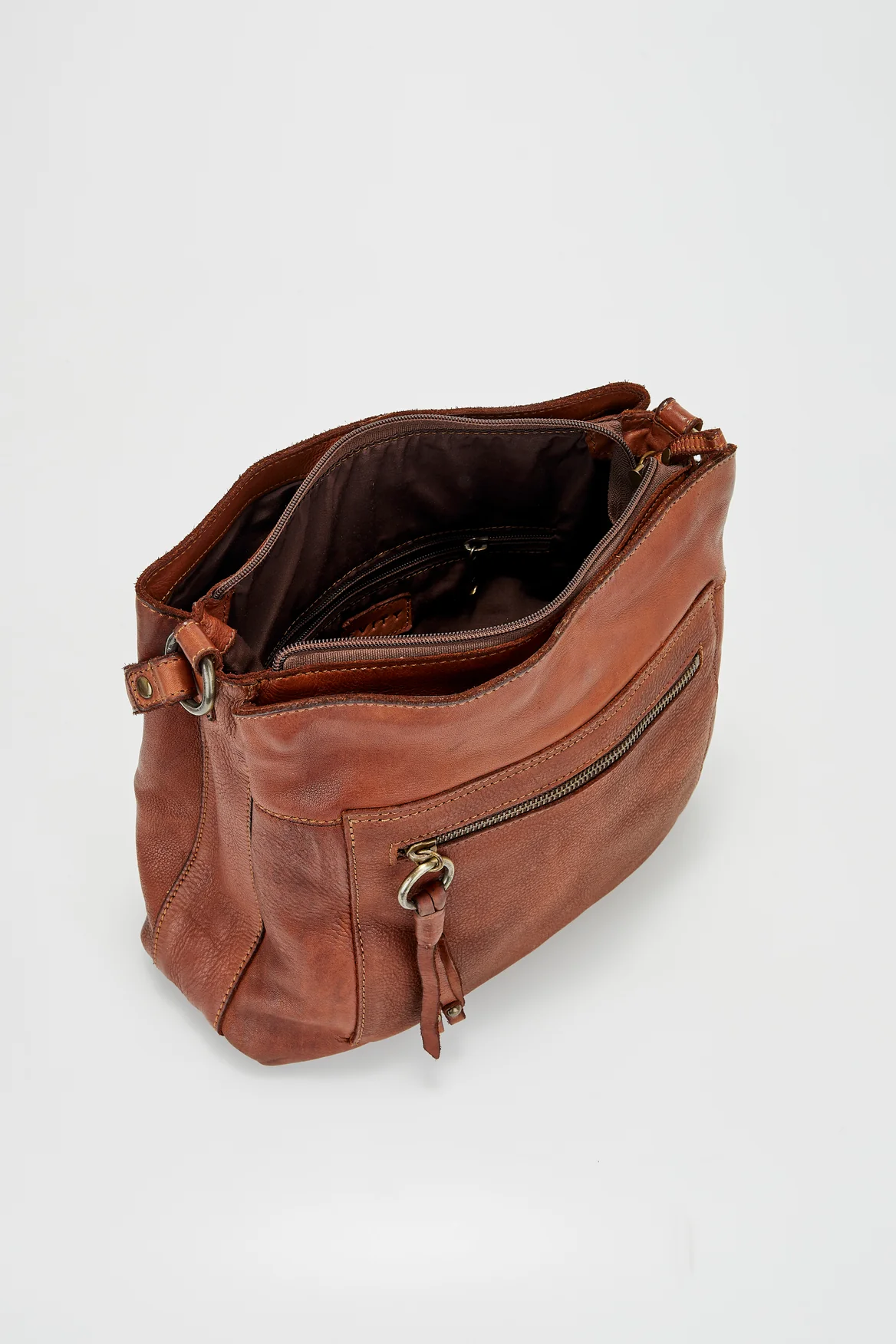 Ari Leather Large Crossbody Bag - Image 3