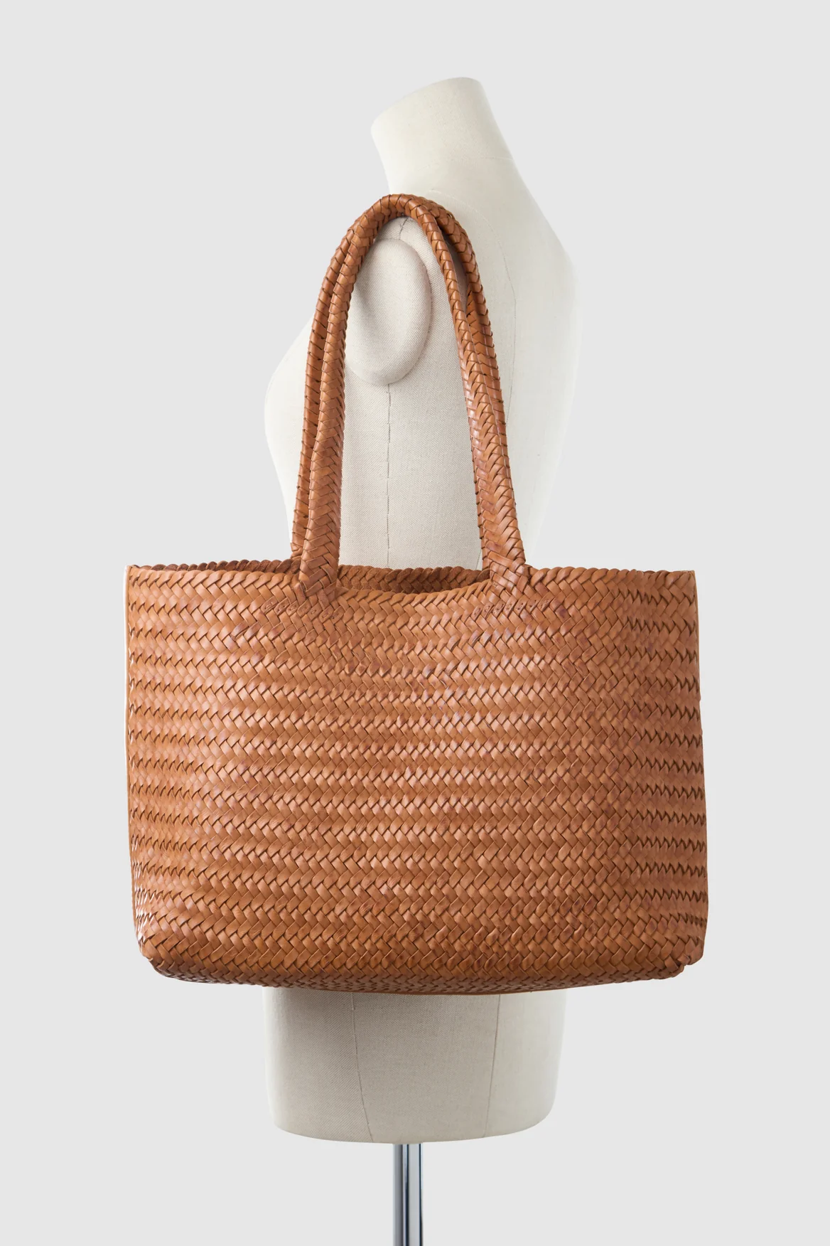 Elise Leather Weave Tote Bag - Image 5