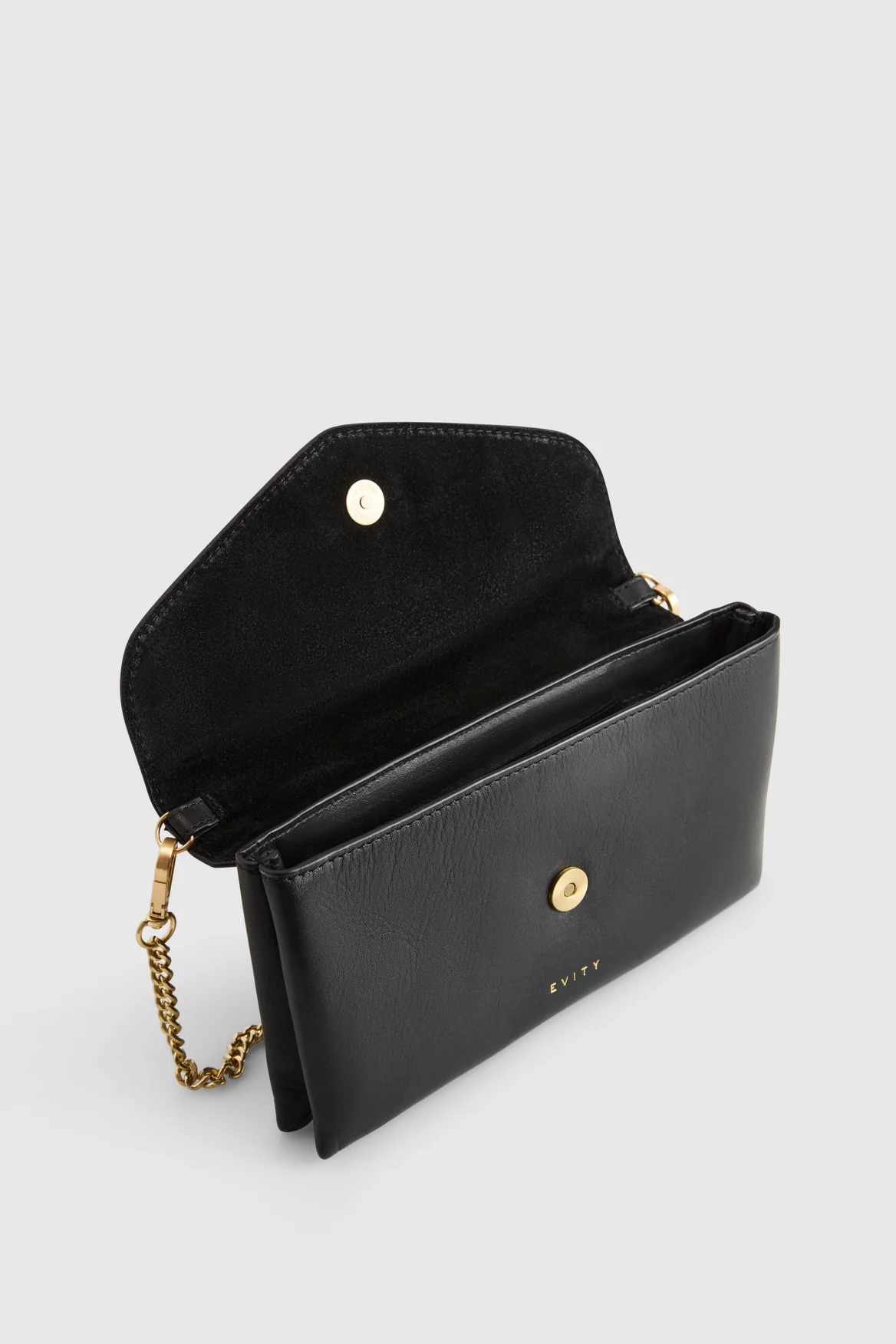 Lila Leather Chain Crossbody Purse - Image 4