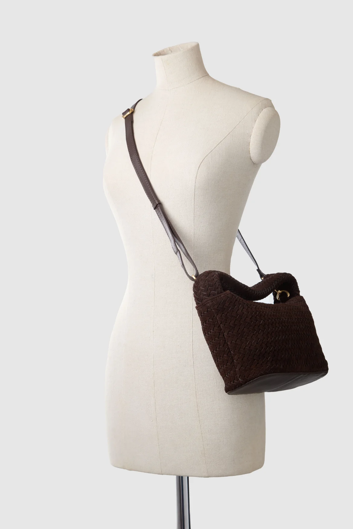 Nina Leather Weave Shoulder Bag - Image 5