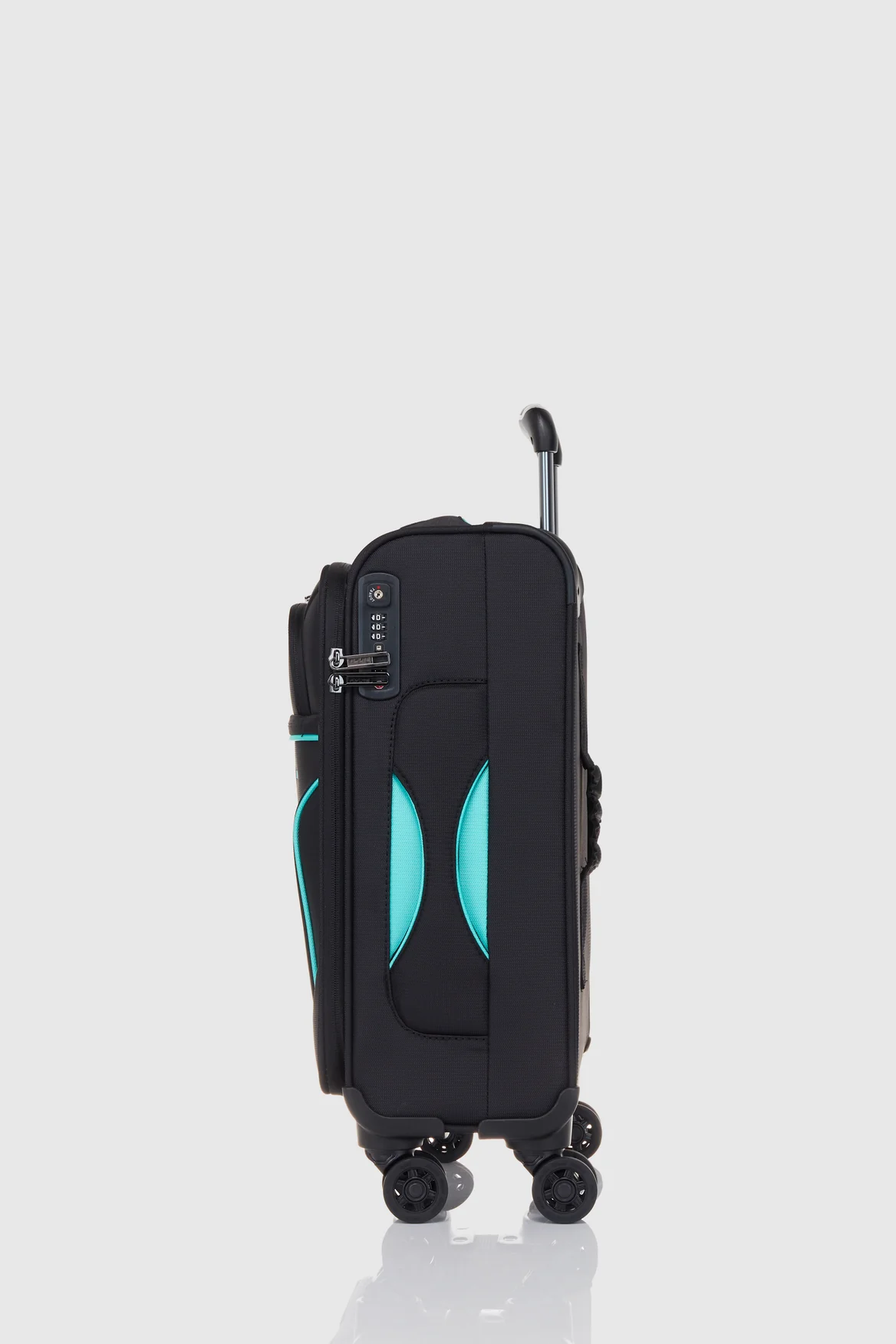 Spin Air 4 55cm Suitcase - Image 2