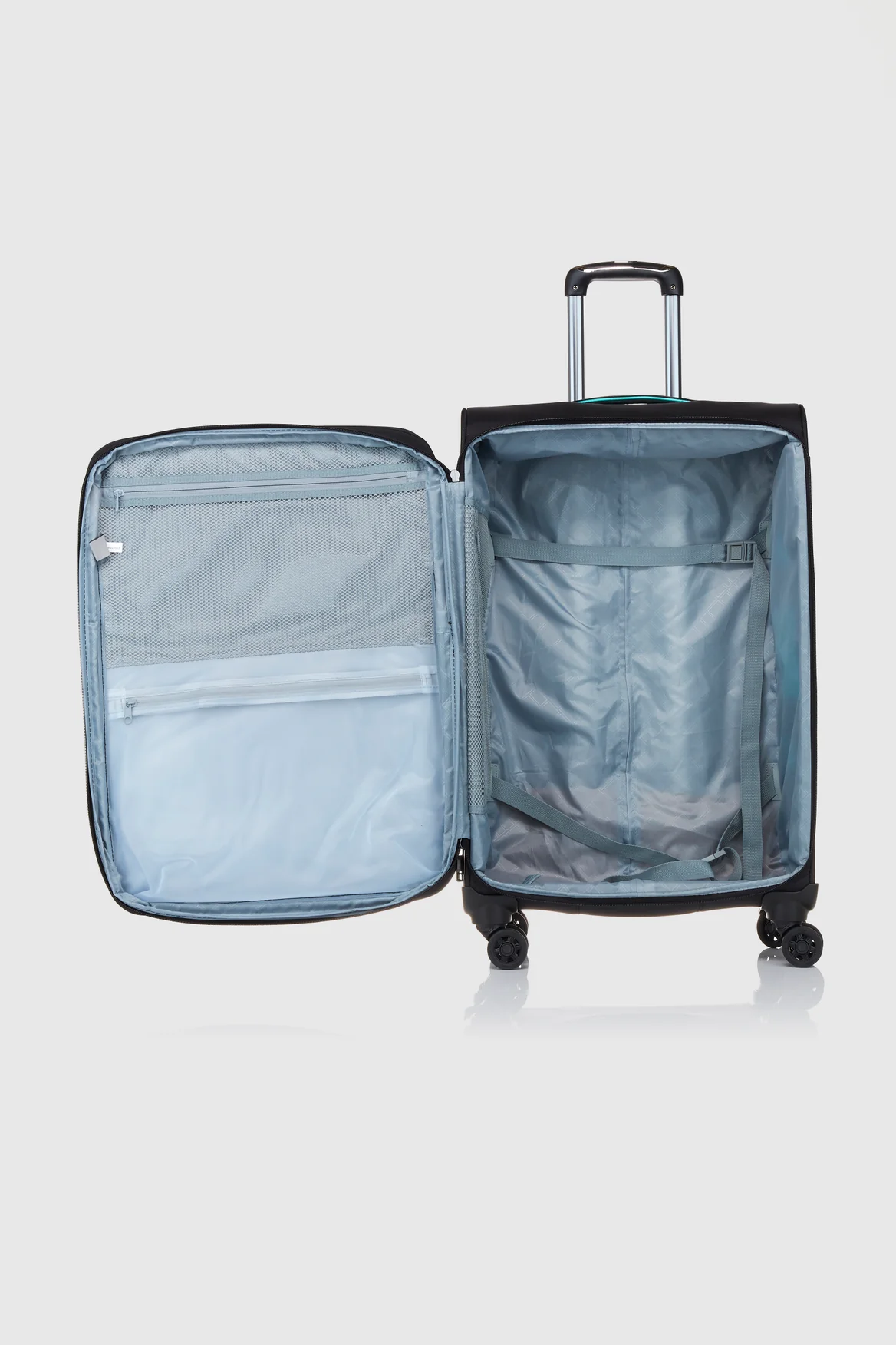 Spin Air 4 72cm Suitcase - Image 3