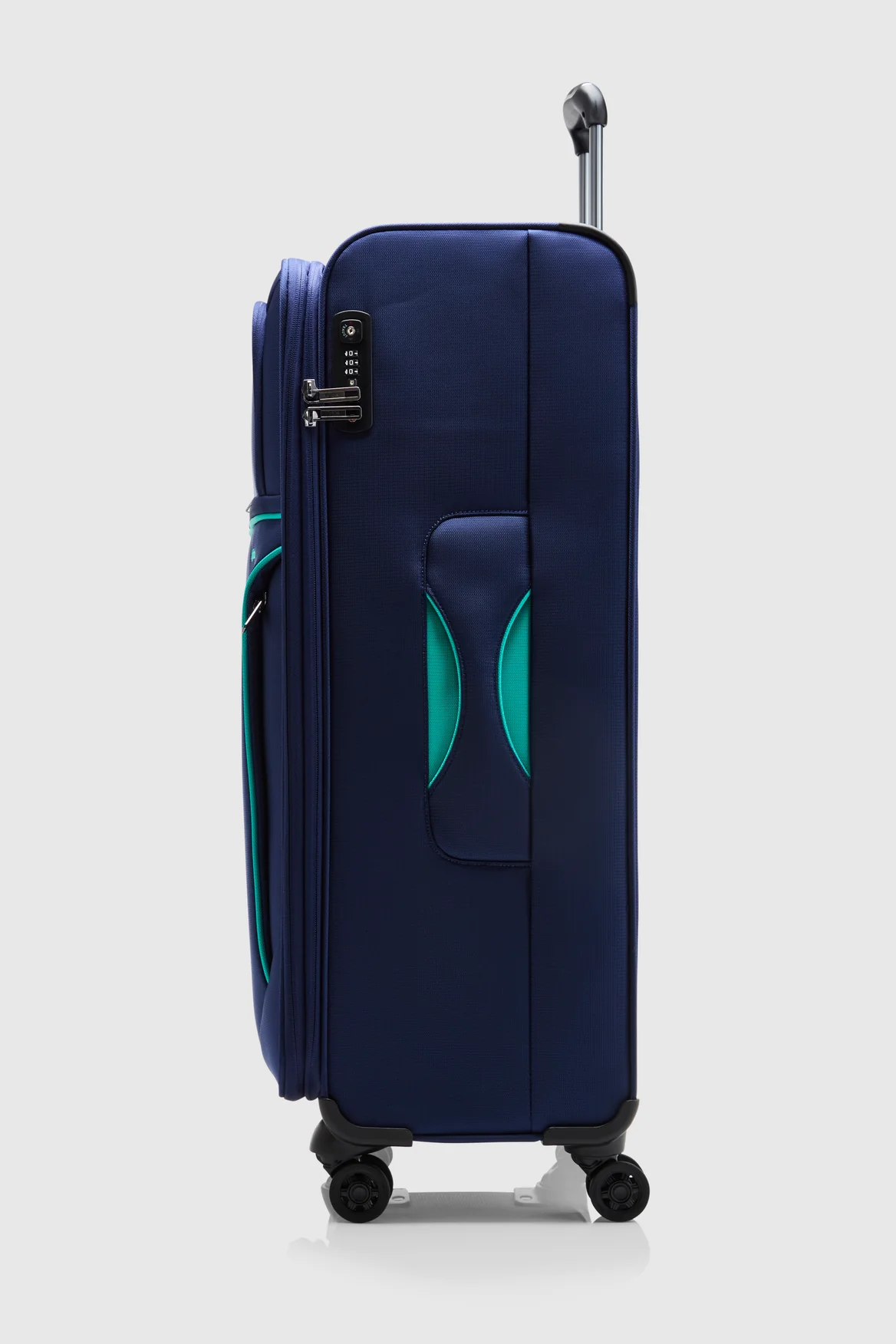Spin Air 4 72cm Suitcase - Image 2
