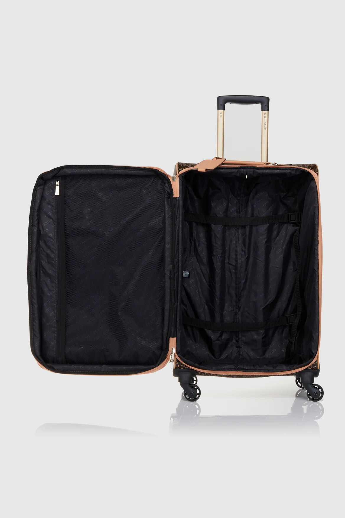 Elisa Check-In 69cm Suitcase - Image 3