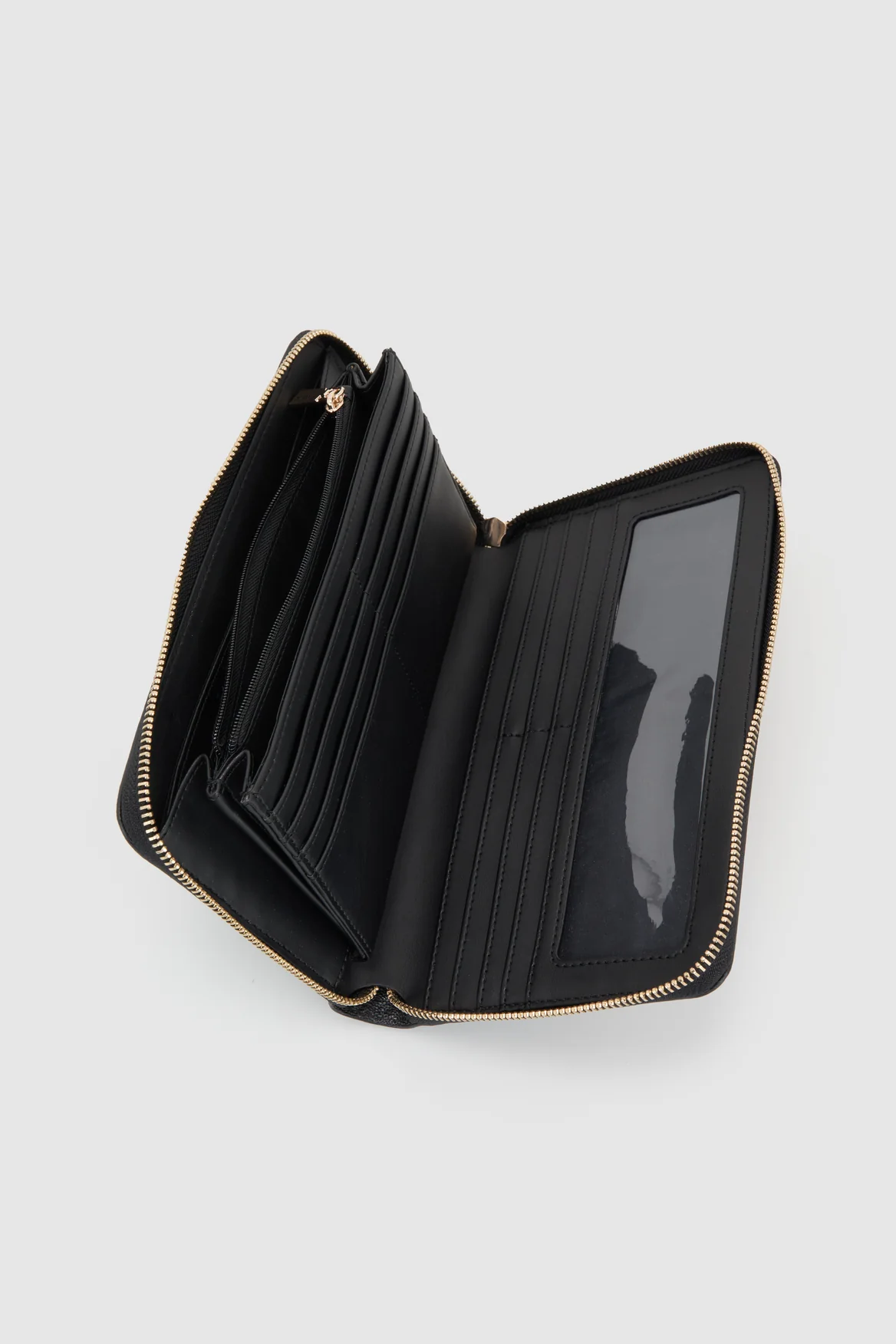 Laurel Travel Wallet - Image 4