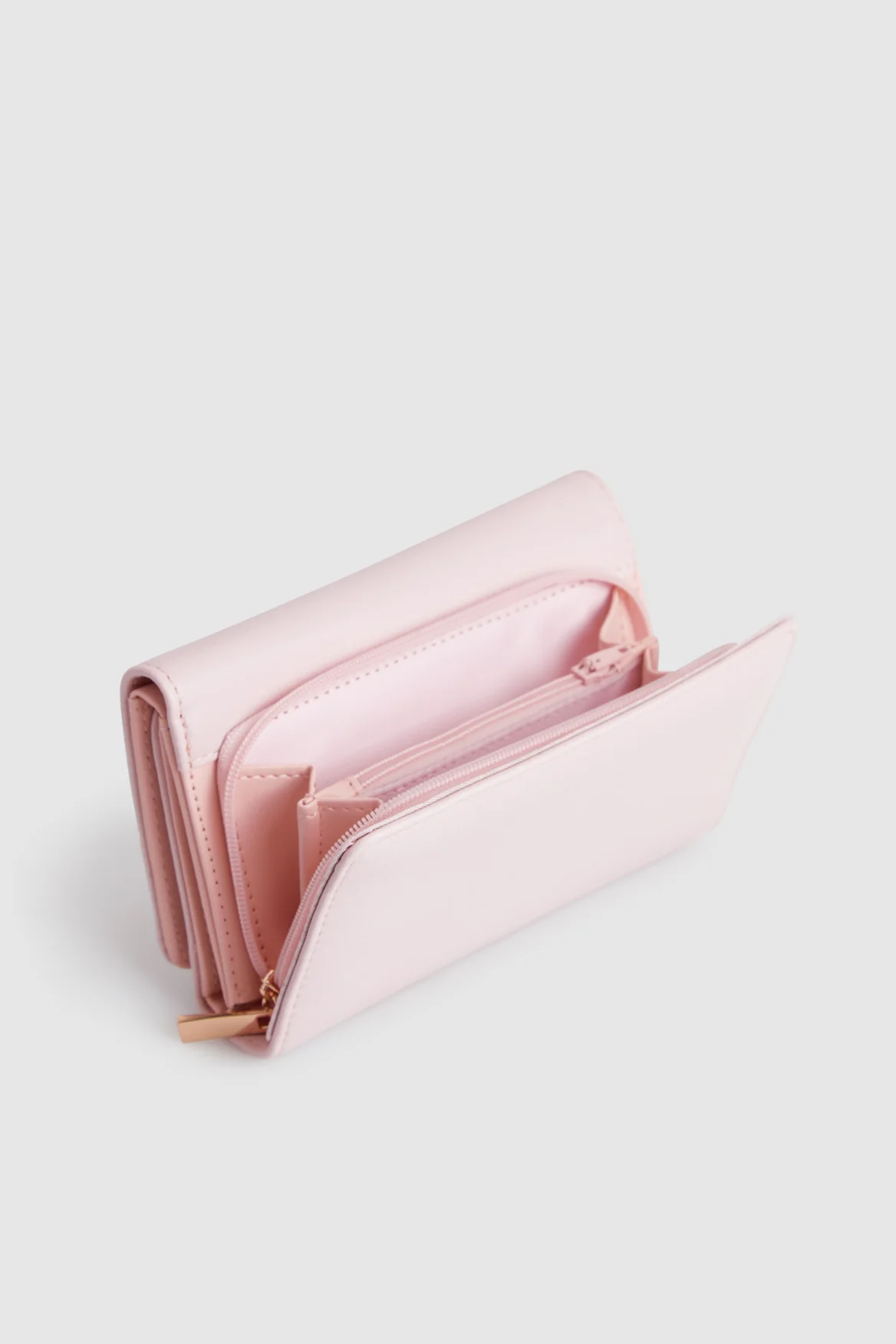 Medium Trifold Wallet - Image 4