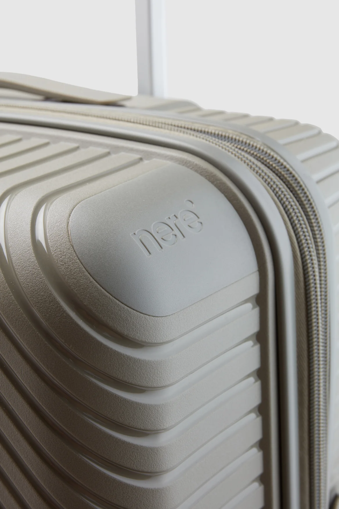 Bondi 3pc Suitcase Set - Image 9