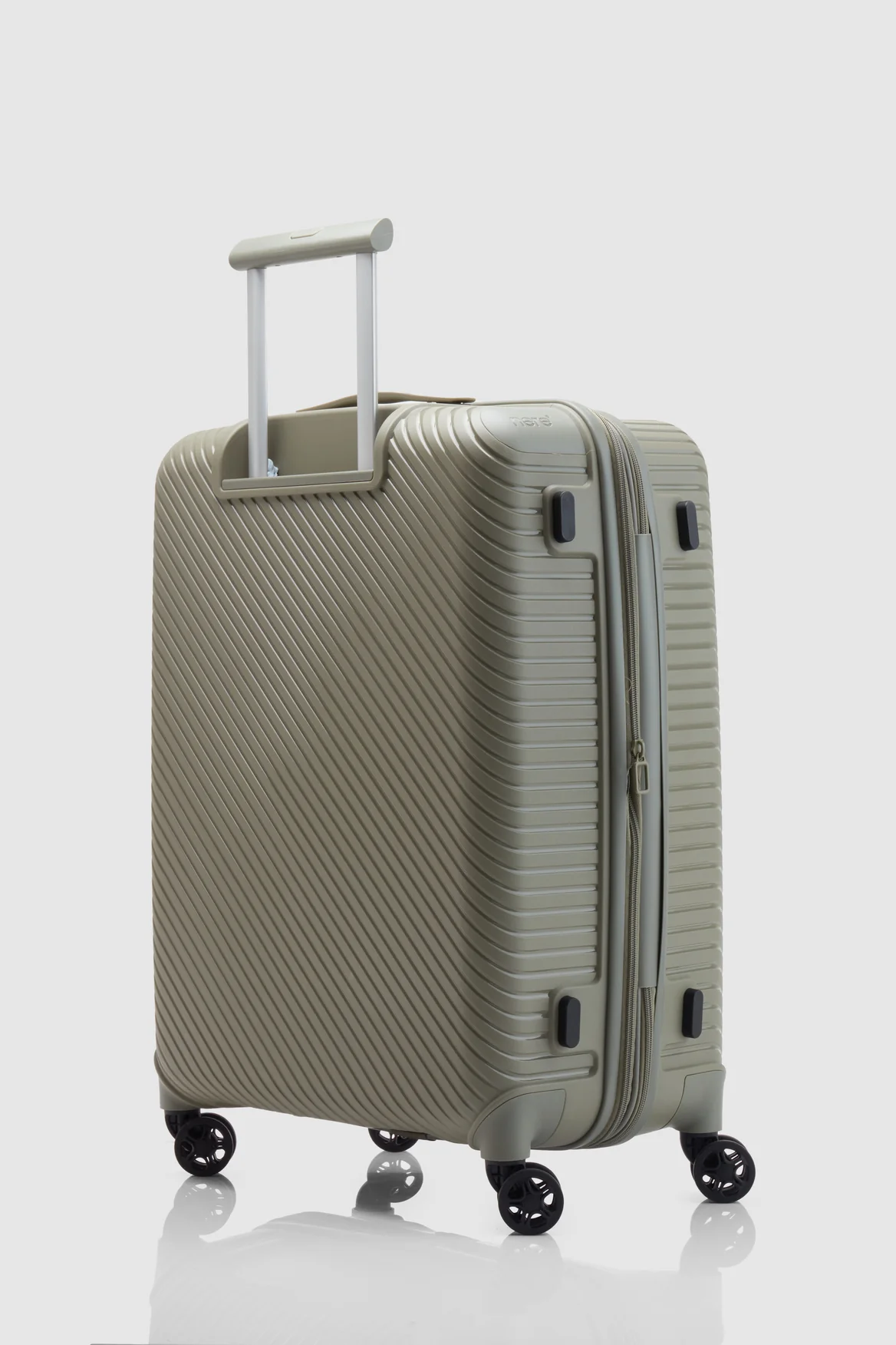 Bondi Check-In 66cm Suitcase - Image 5