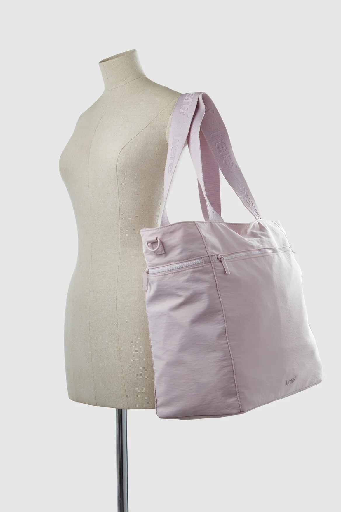 Bondi Nylon Large Tote Bag - Image 4