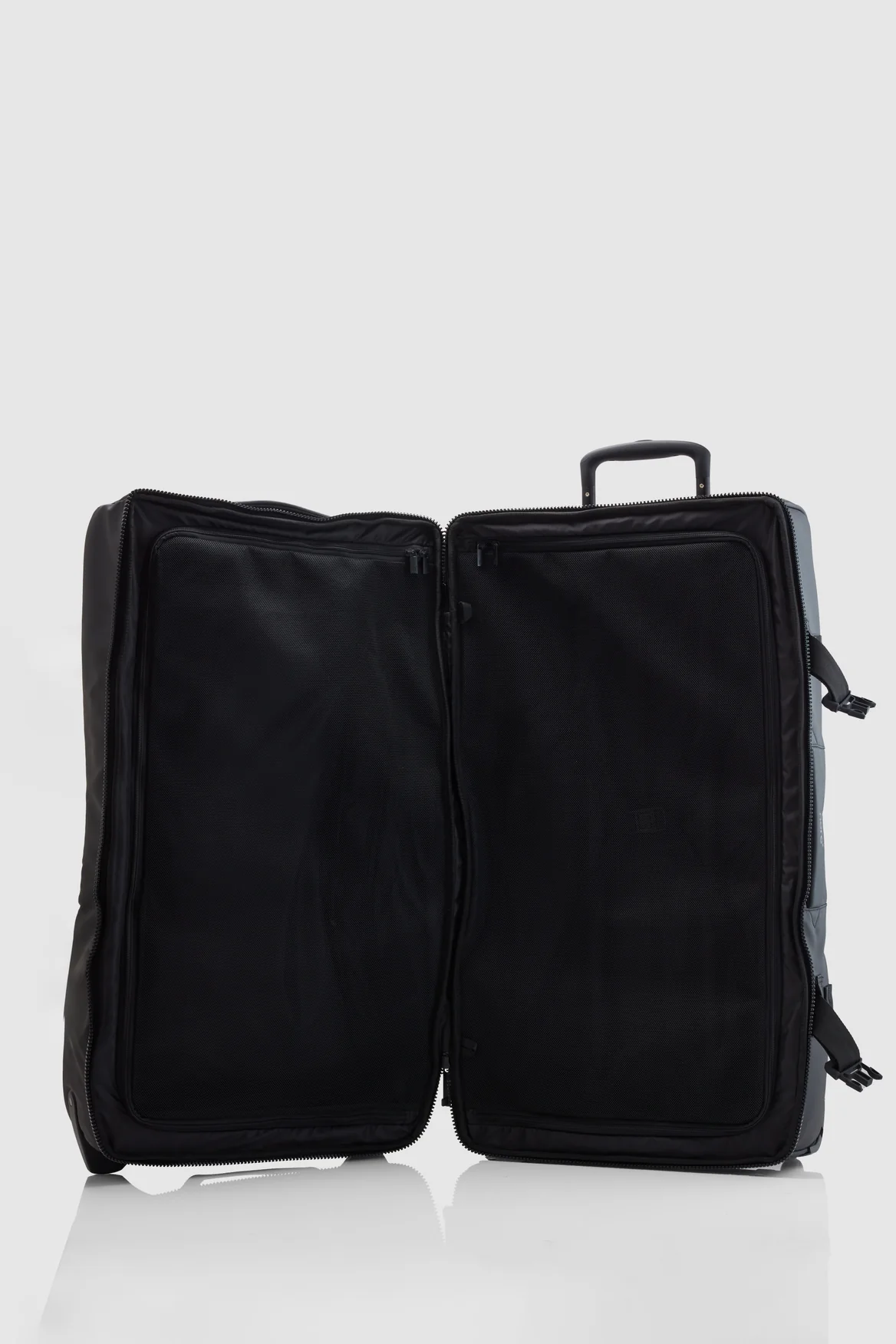 Newtown Check-In 80cm Wheelbag - Image 4
