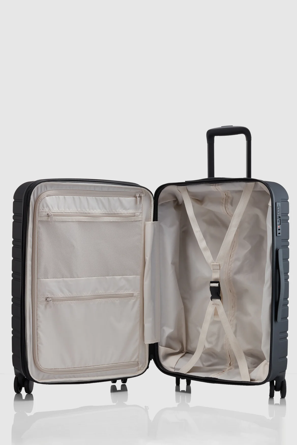 Stori Check-In 65cm Suitcase - Image 3