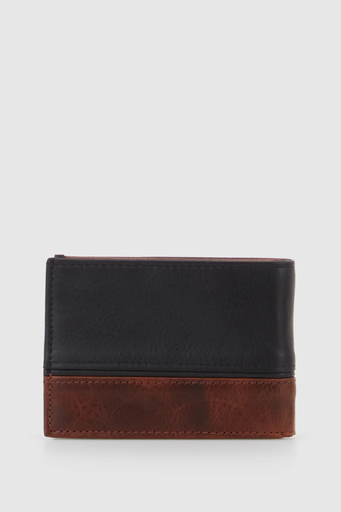 RFID Leather Bifold Wallet - Image 3