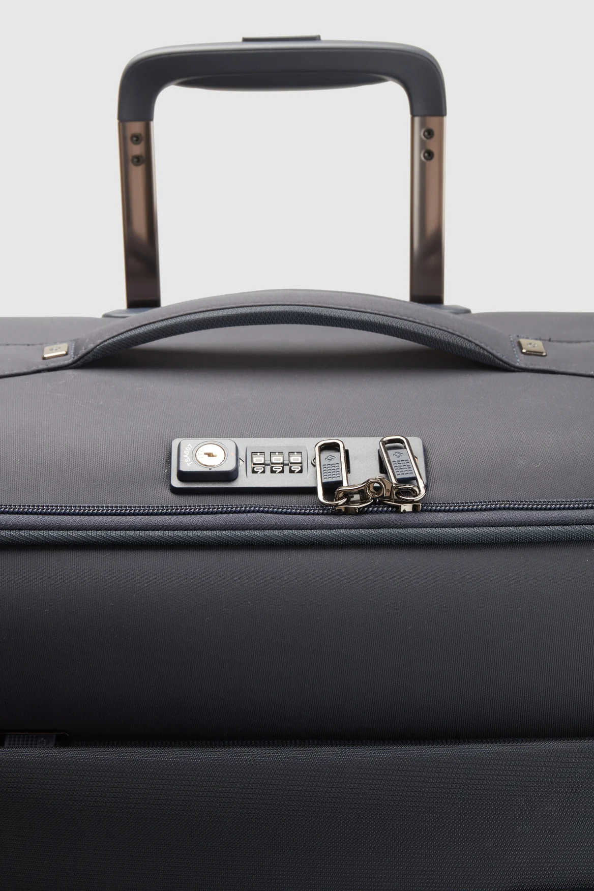 Airea Carry-On 55cm Suitcase - Image 6