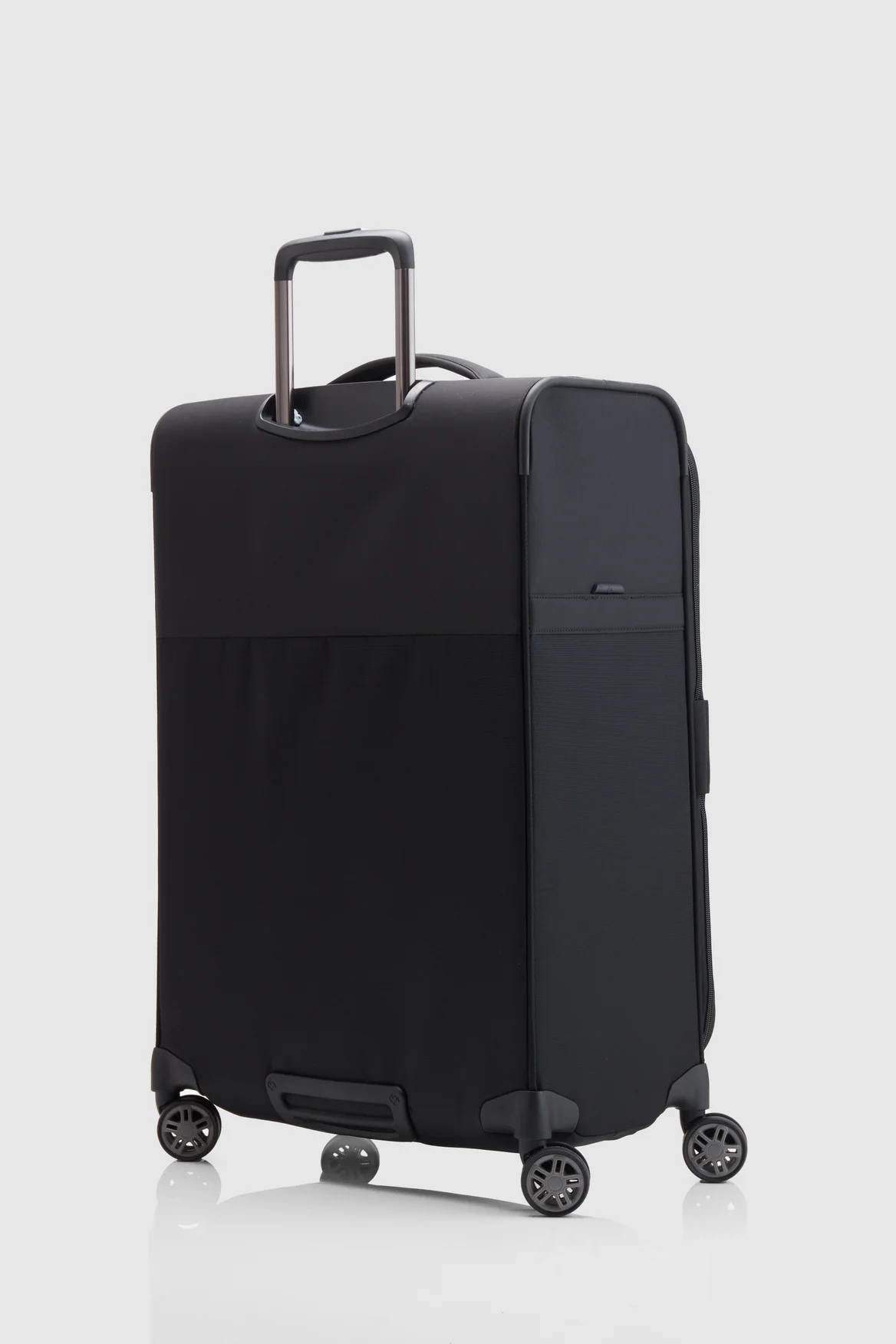 Airea Check-In 67cm Suitcase - Image 5