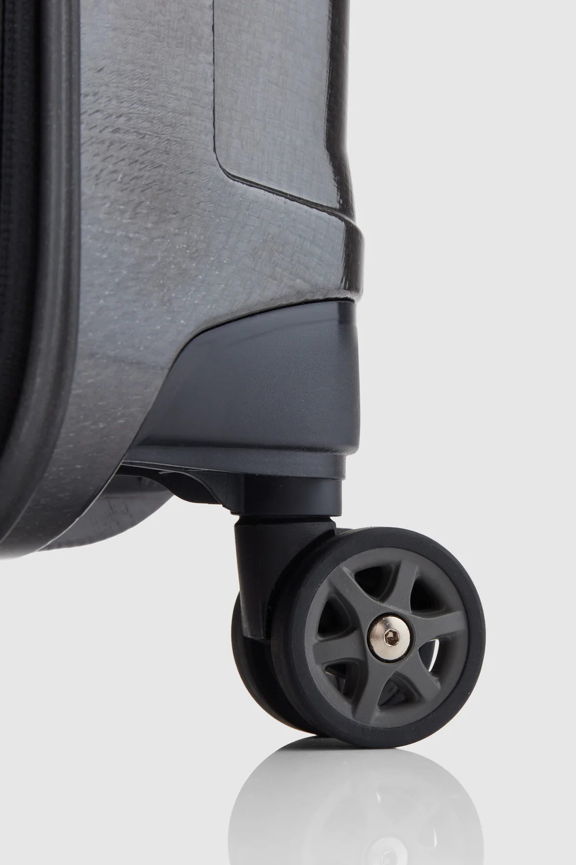 C-Lite Check-In 69cm Suitcase - Image 6