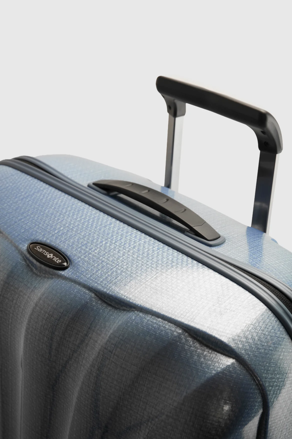 C-Lite Check-In 75cm Suitcase - Image 8