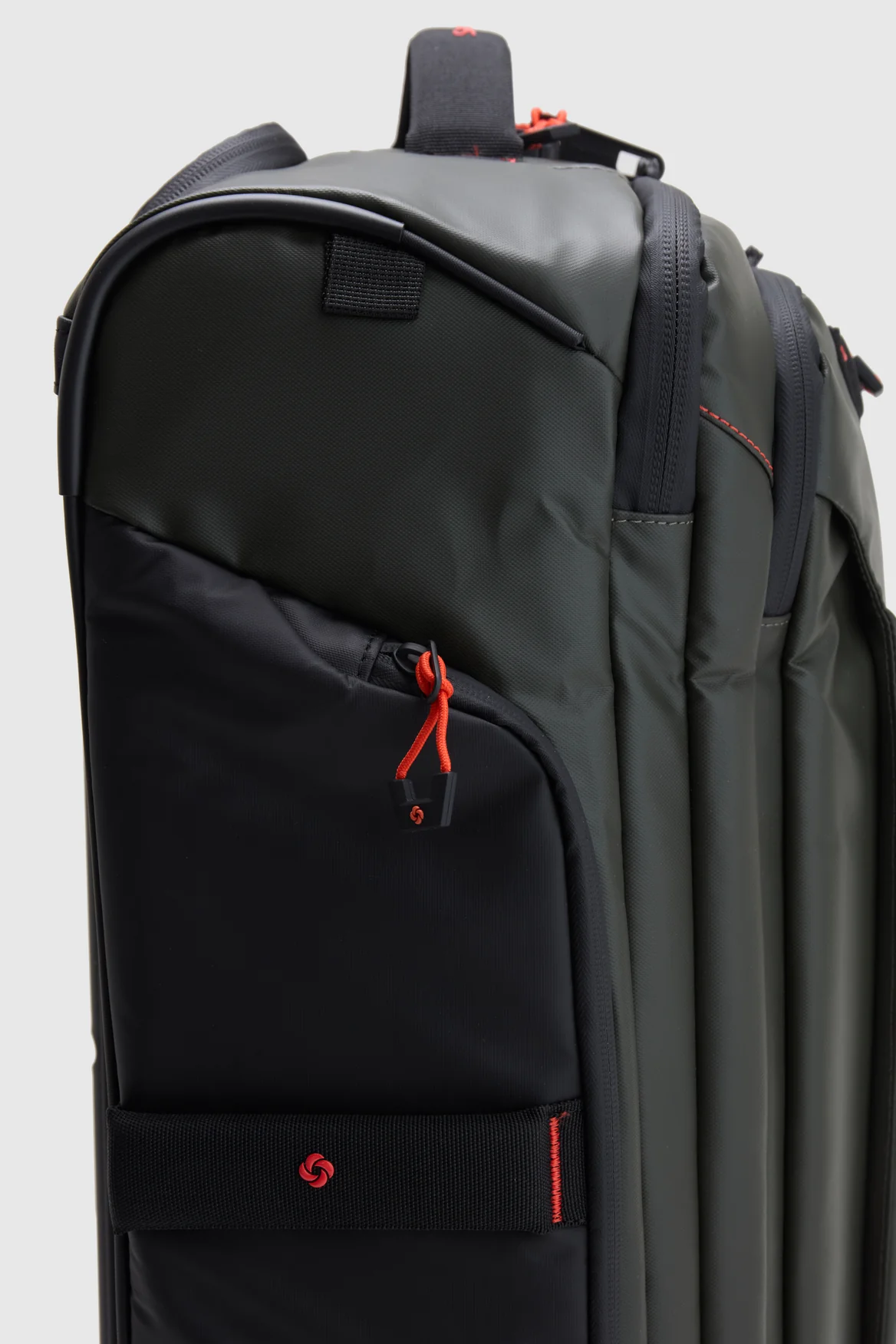 Ecodiver 55cm Wheeled Duffle - Image 7