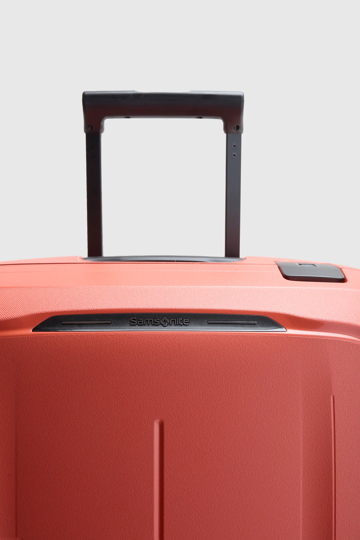 Essens Carry-On 55cm Suitcase - Image 8