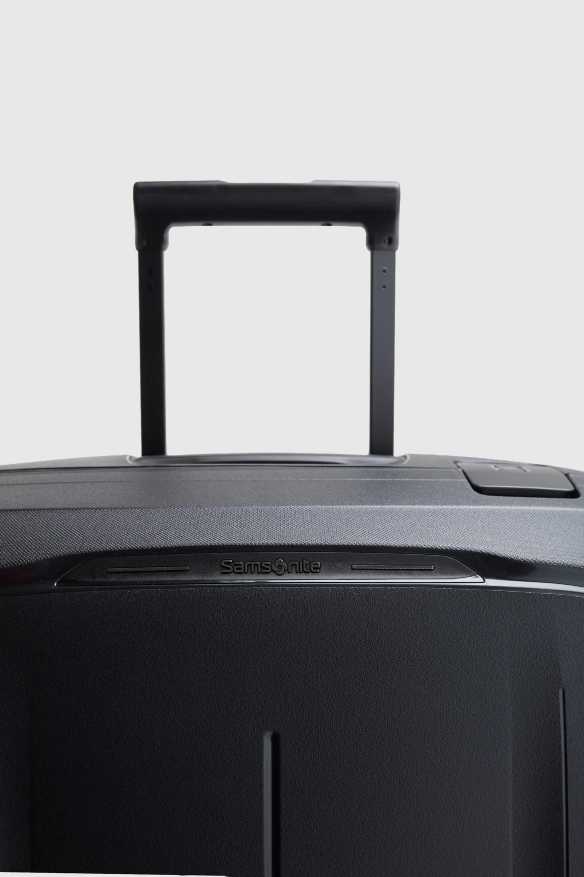 Essens Check-In 69cm Suitcase - Image 8