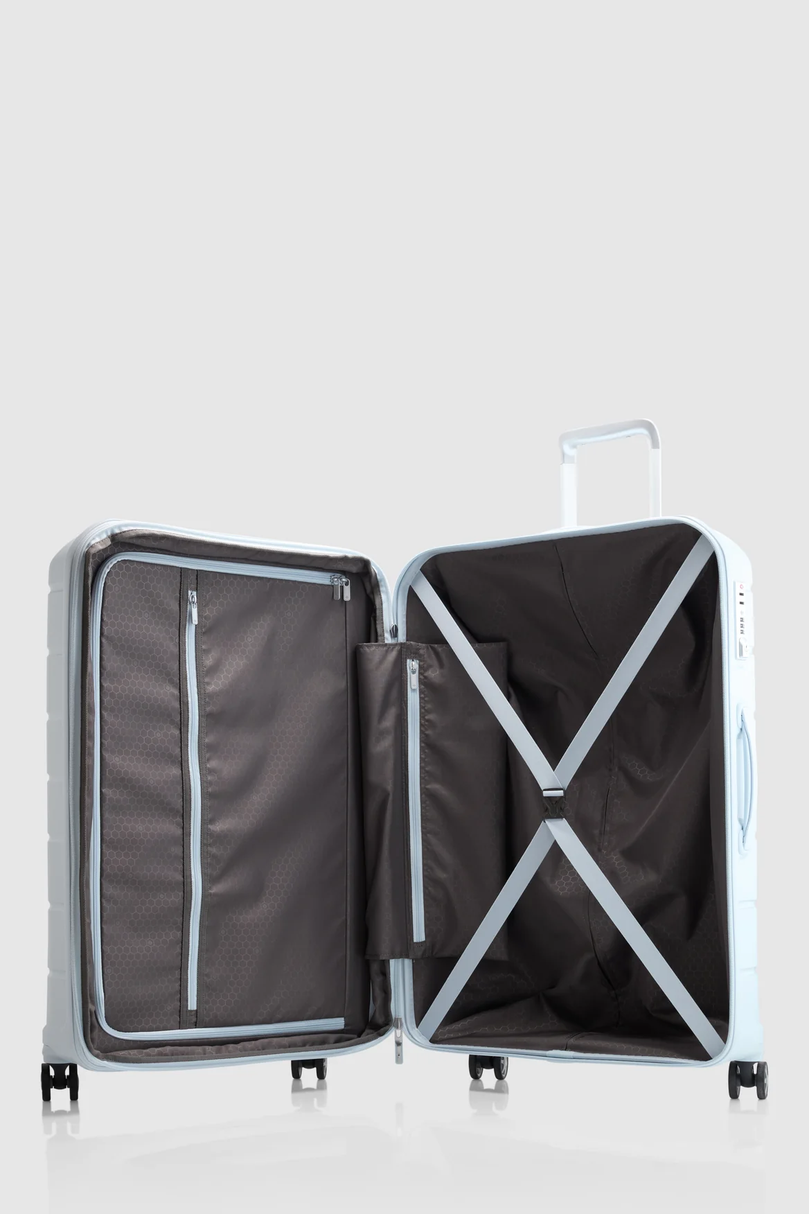 Oc2lite Carry-On 55cm Suitcase - Image 3
