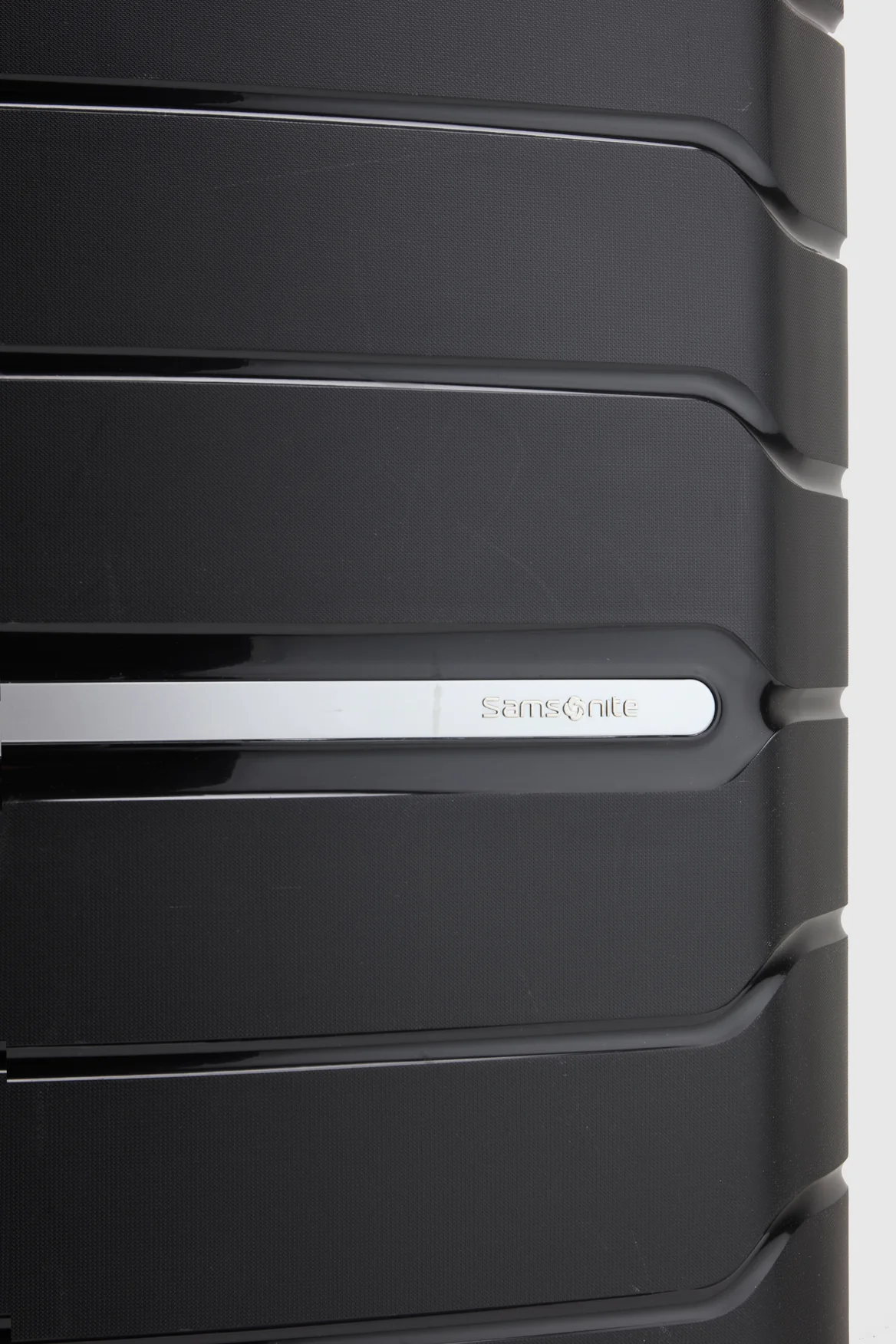 Oc2lite Check-In 75cm Suitcase - Image 9