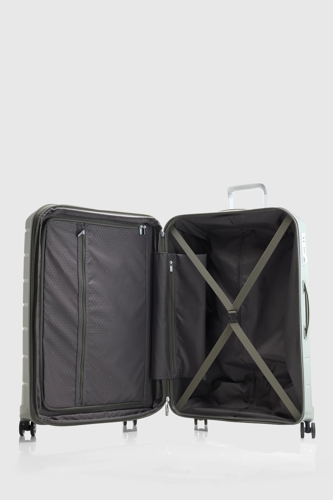Oc2lite Check-In 81cm Suitcase - Image 3