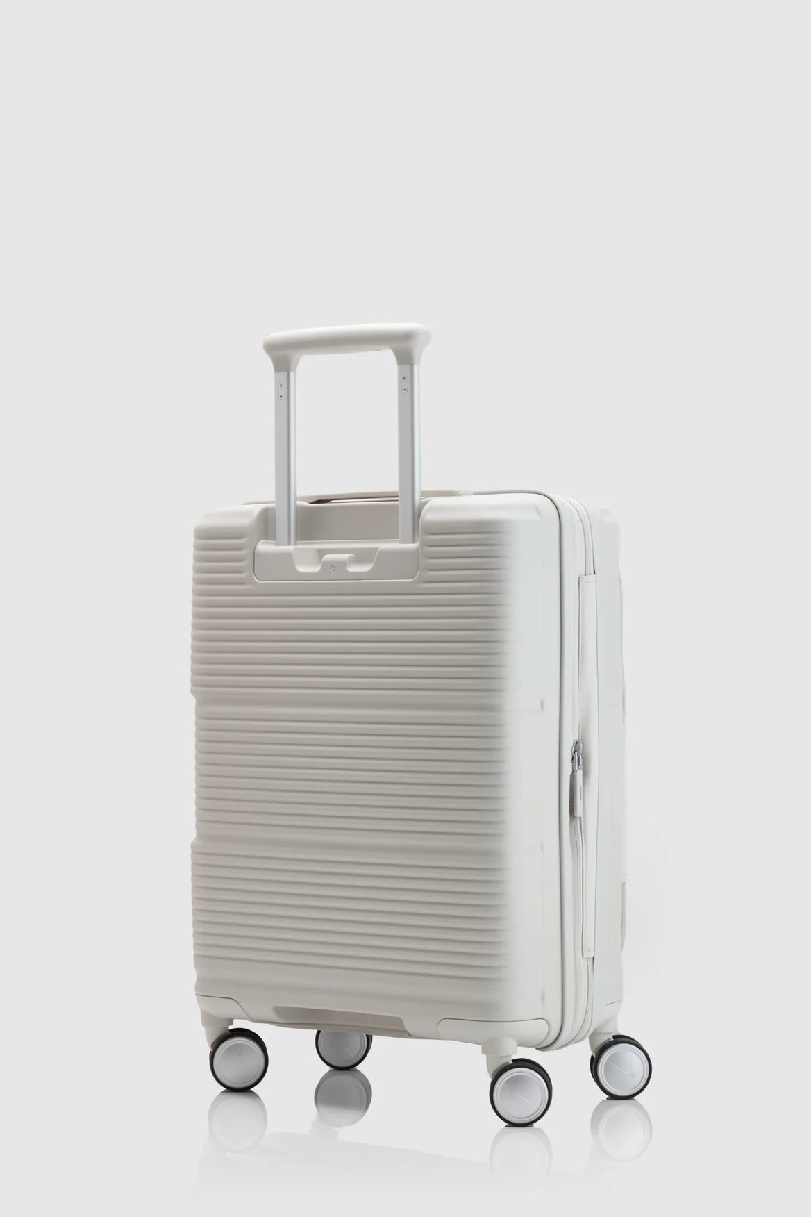 Paralux Carry-On 55cm Suitcase - Image 6