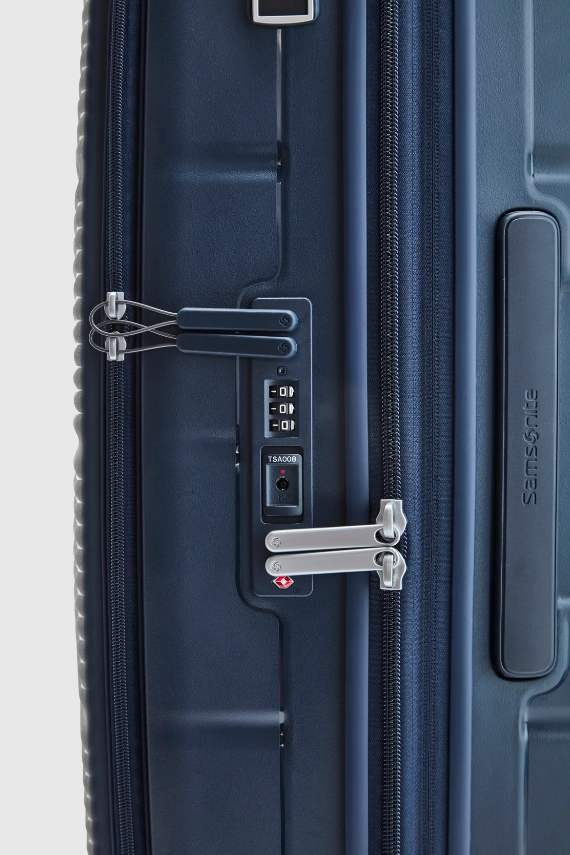 Paralux Check-In 67cm Suitcase - Image 8