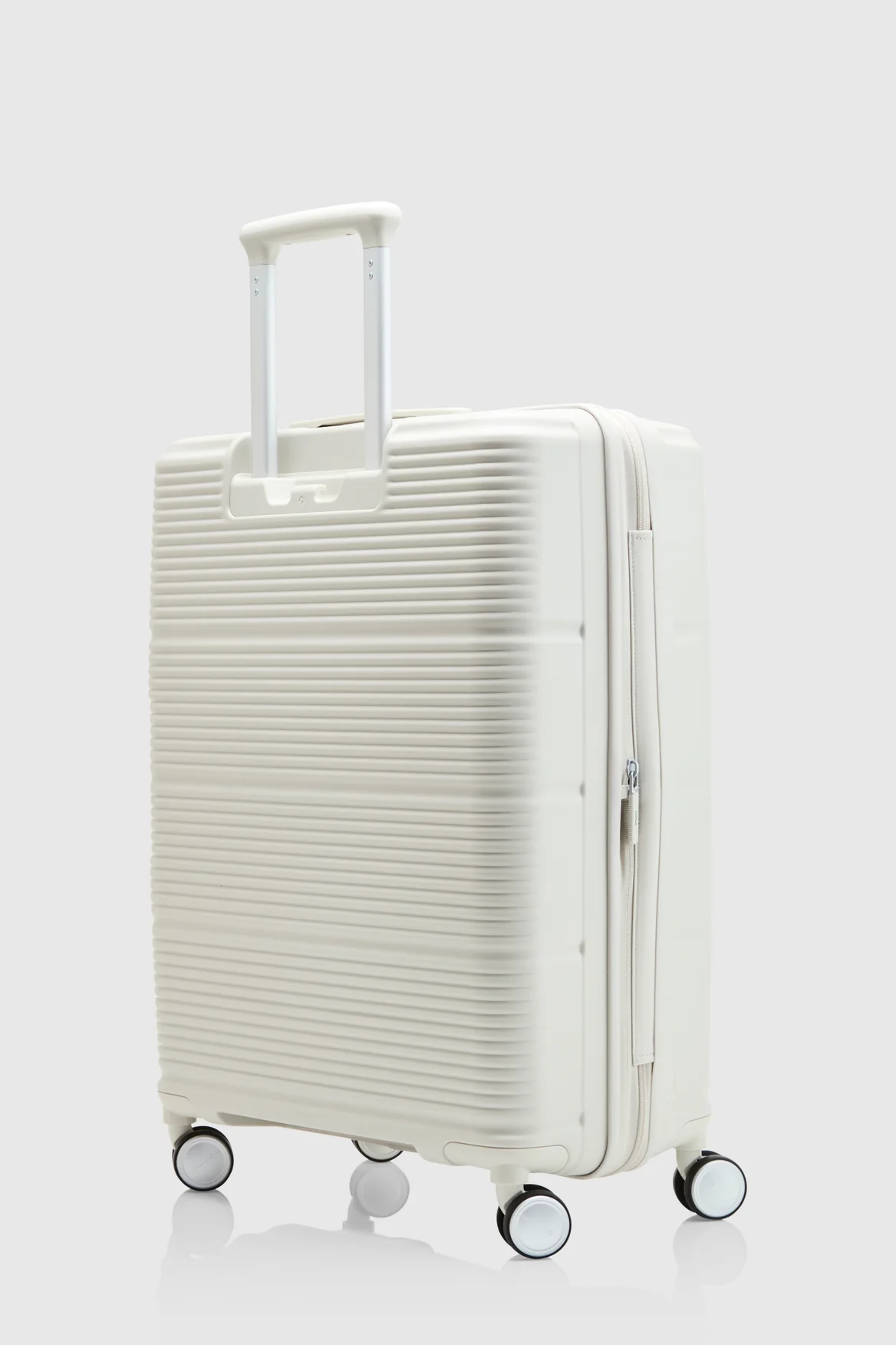 Paralux Check-In 67cm Suitcase - Image 3