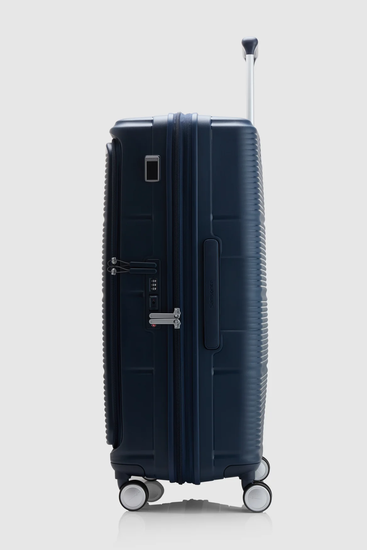 Paralux Check-In 75cm Suitcase - Image 2