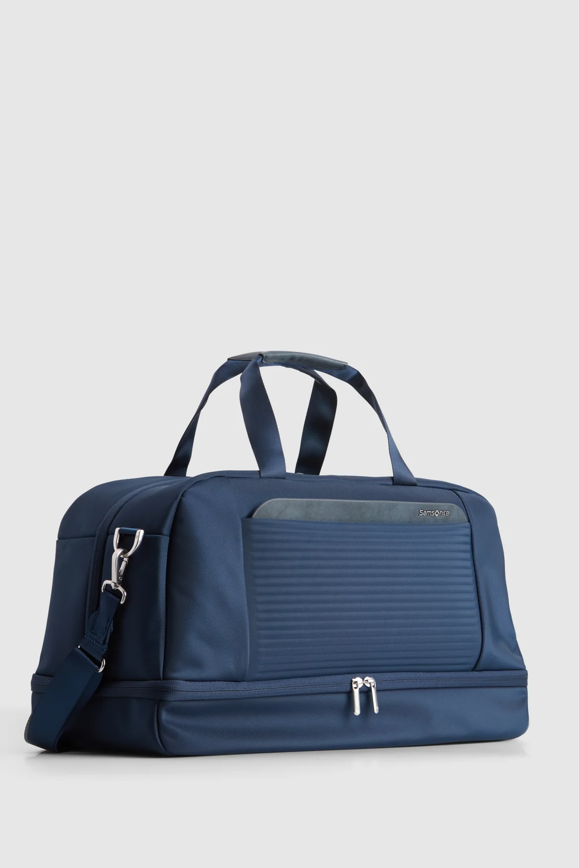 Paralux Weekender Duffle - Image 2