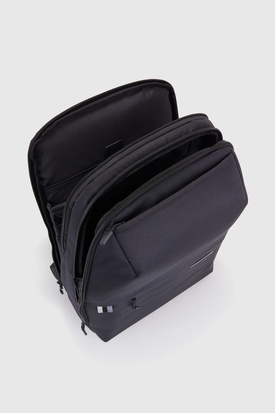 Stackd Biz 15.6" Backpack - Image 3