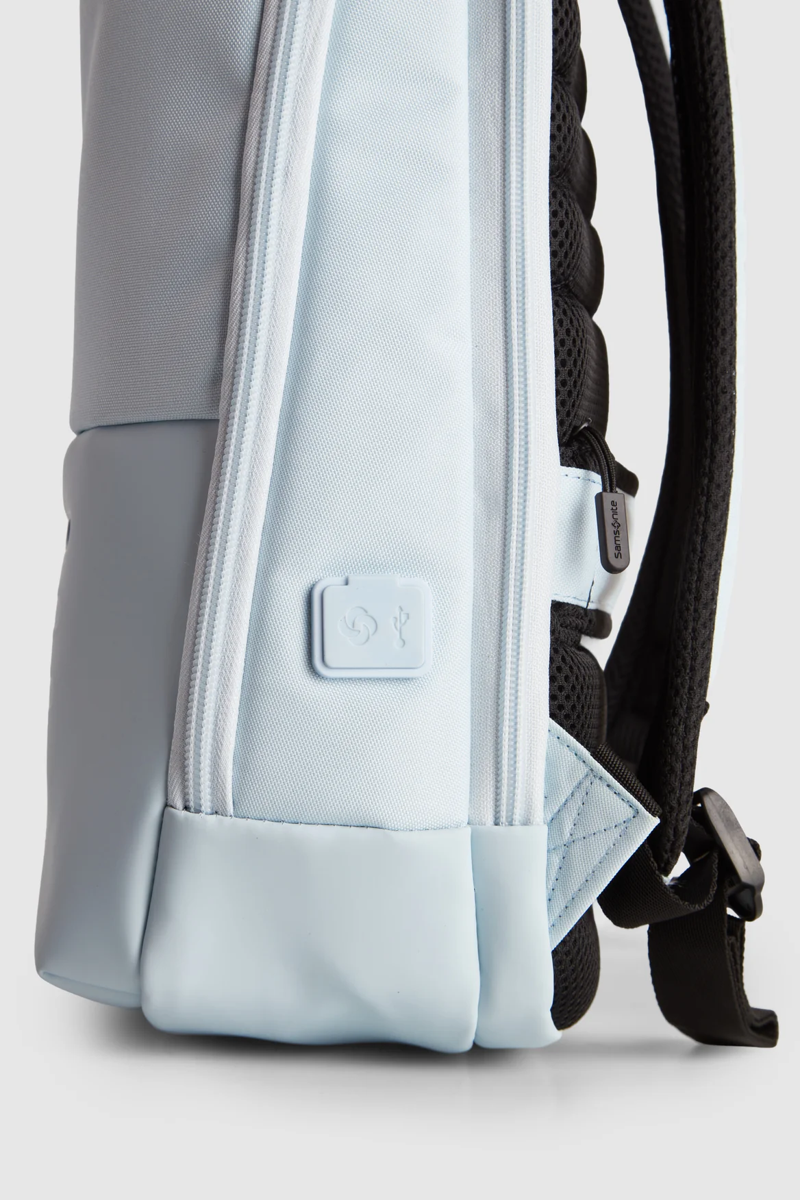 Stackd Biz 15.6" Backpack - Image 3