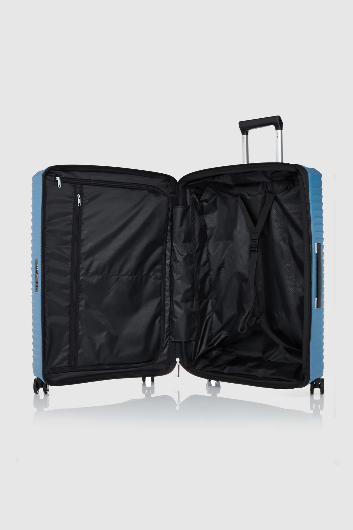 Upscape Check-In 81cm Suitcase - Image 3
